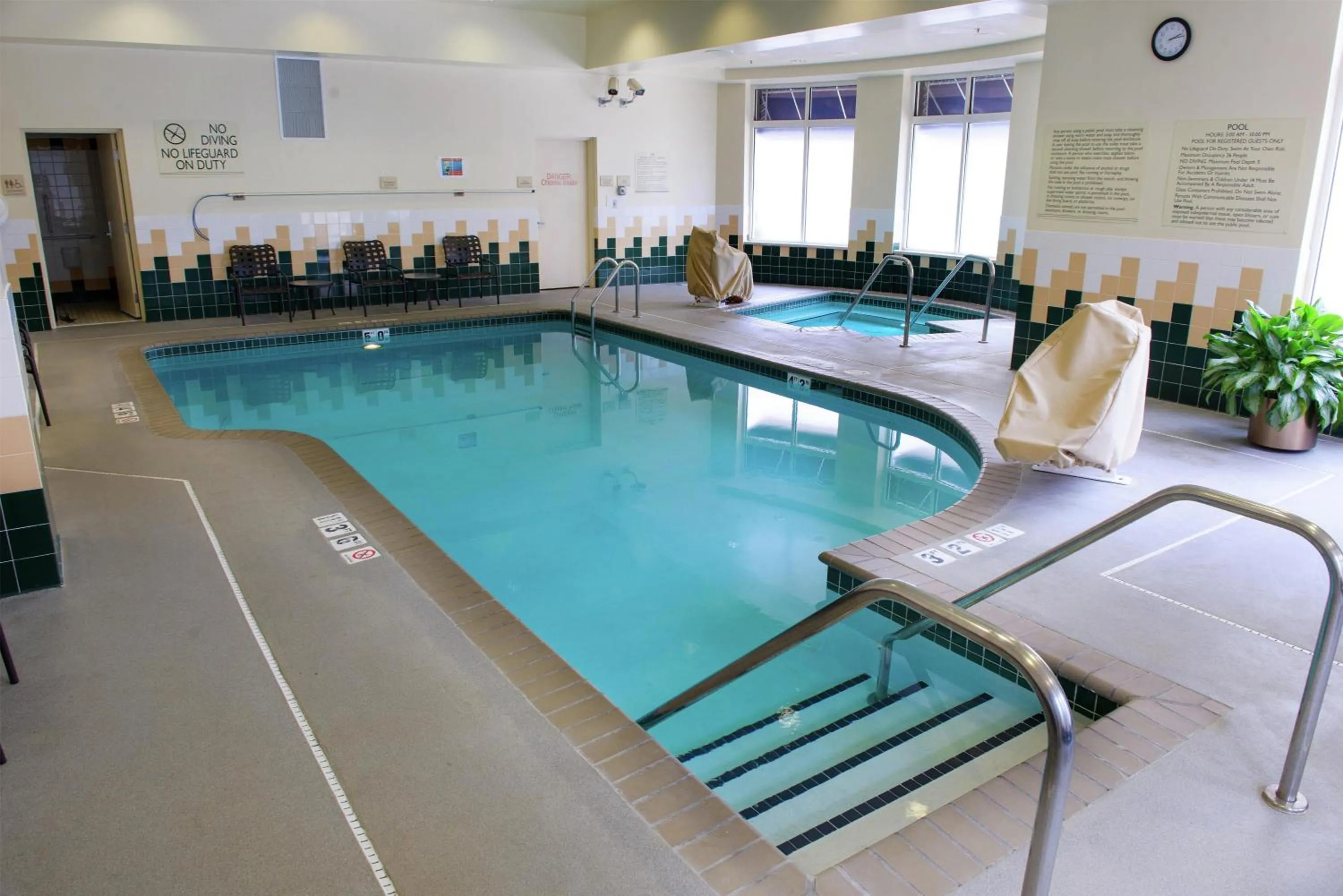 Pool view in Hilton Garden Inn Rochester Downtown