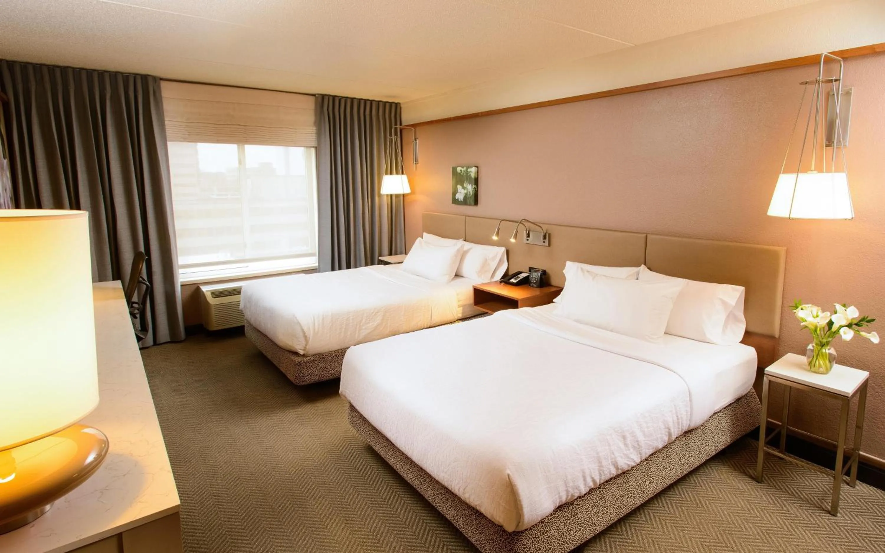 Bed in Hilton Garden Inn Rochester Downtown