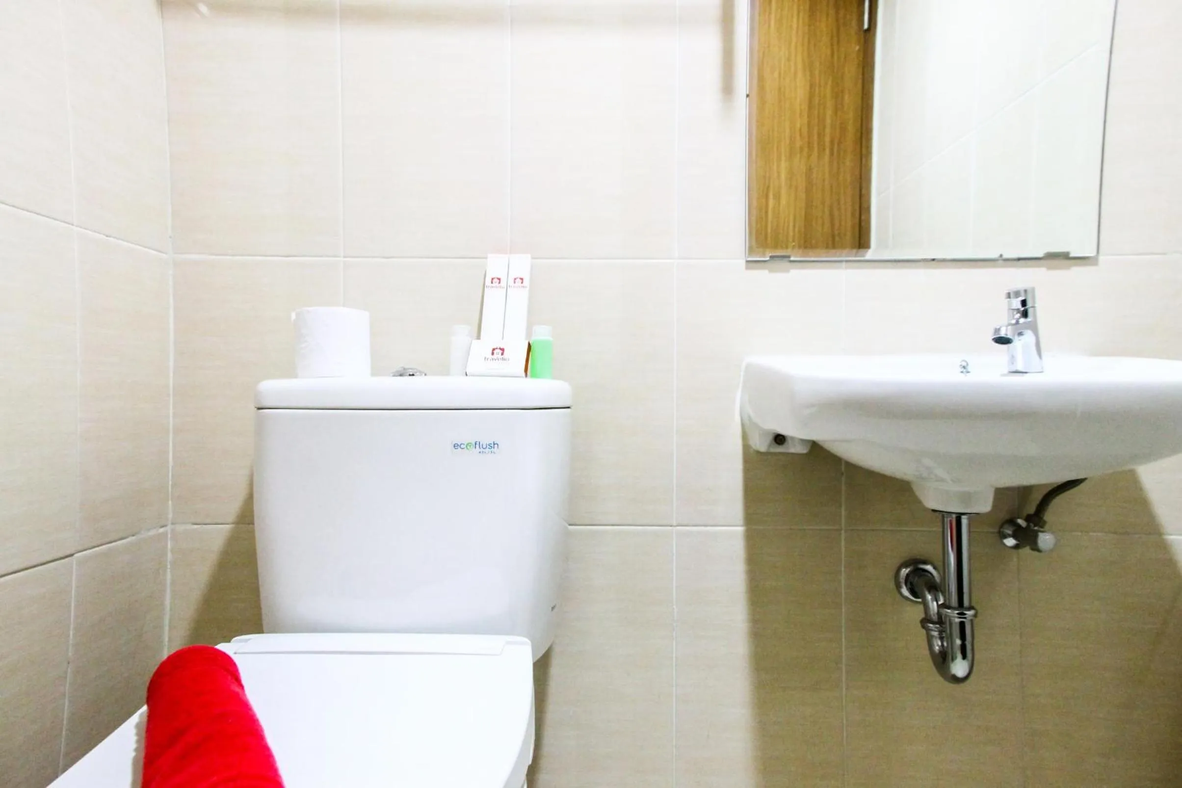 Best and Homey 2BR Taman Sari Semanggi Apartment By Travelio