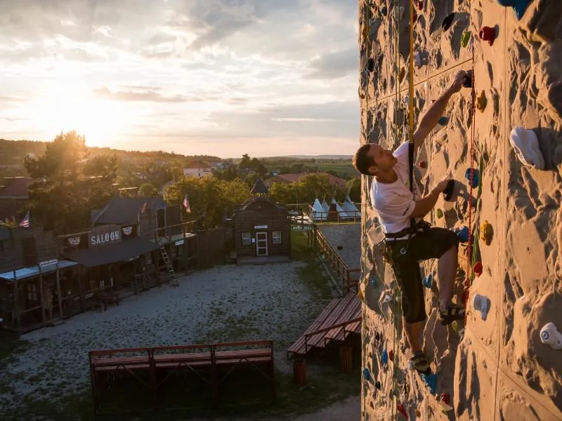 Evening entertainment in Ranč Kostelany