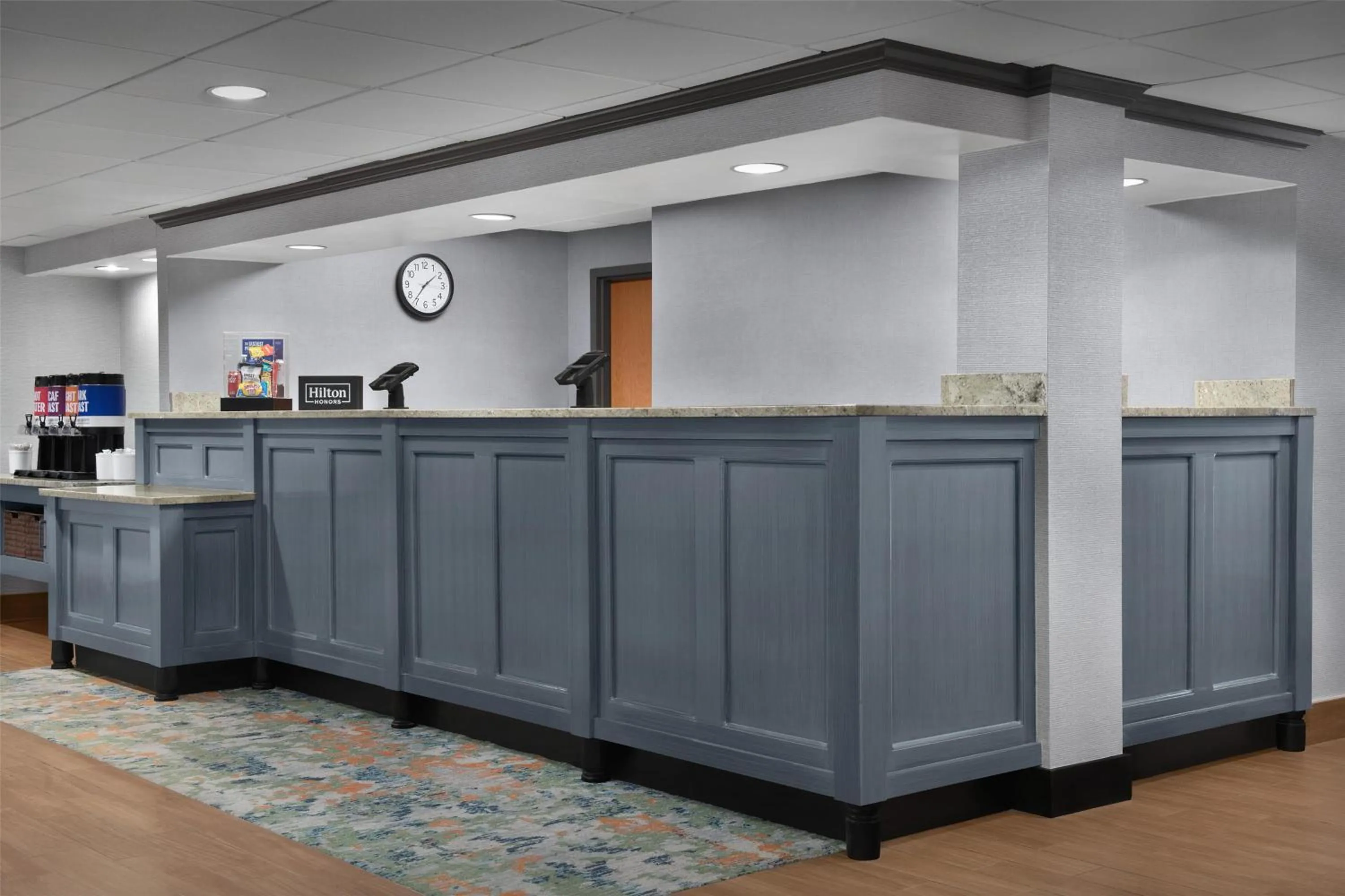 Lobby or reception in Hampton Inn Pittsburgh Greentree