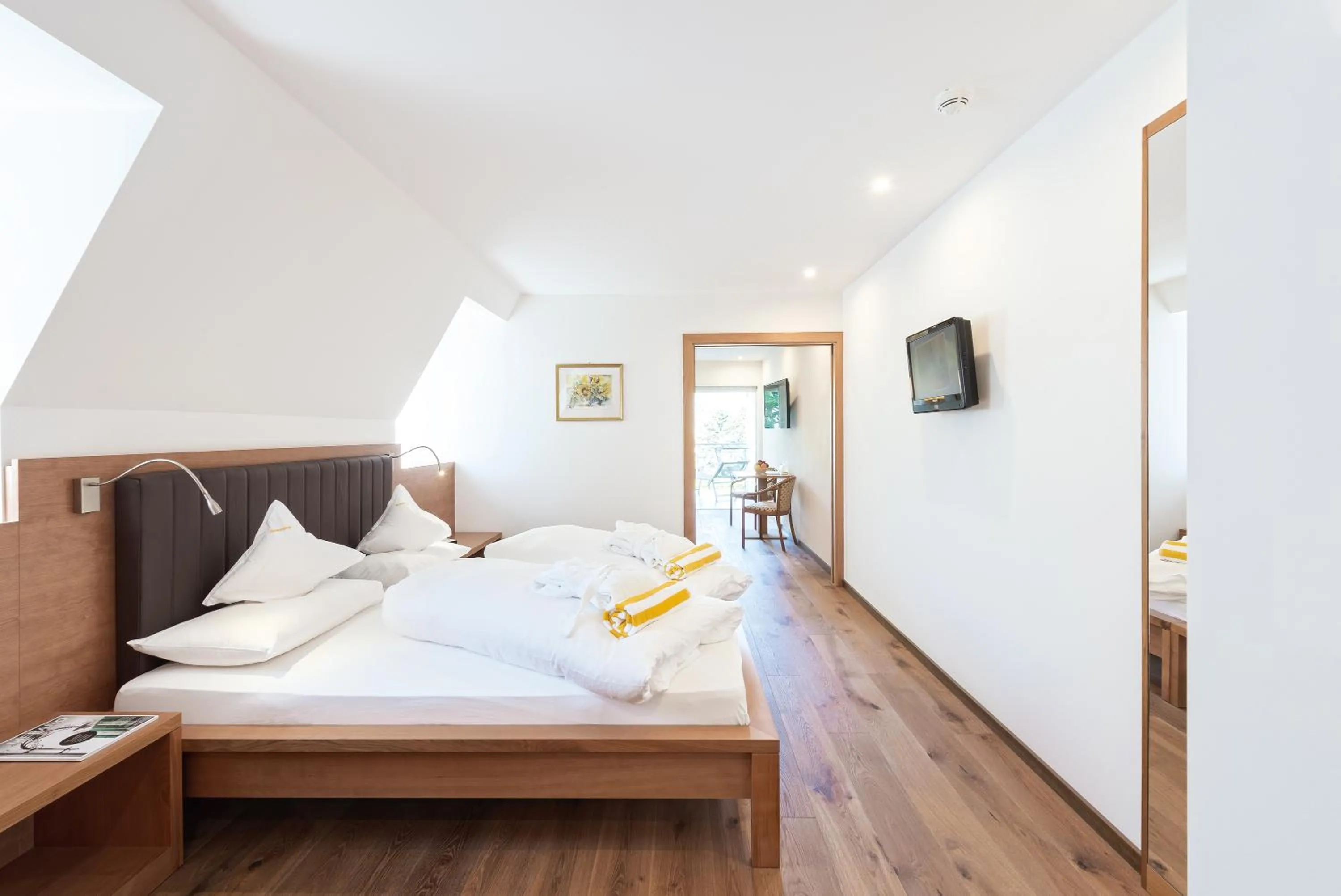 Bedroom, Bed in Hotel Sonnenhof