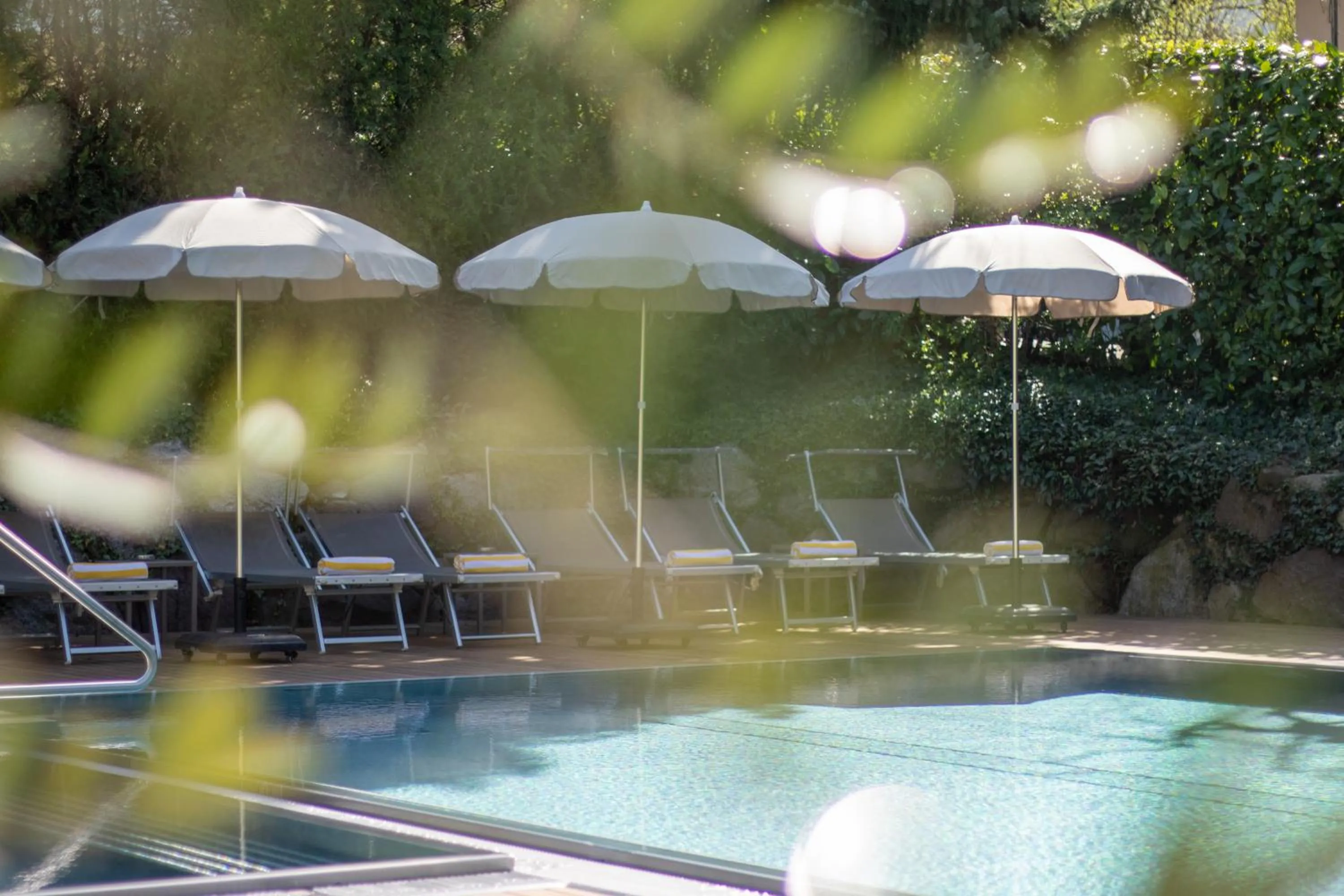 Swimming pool in Hotel Sonnenhof