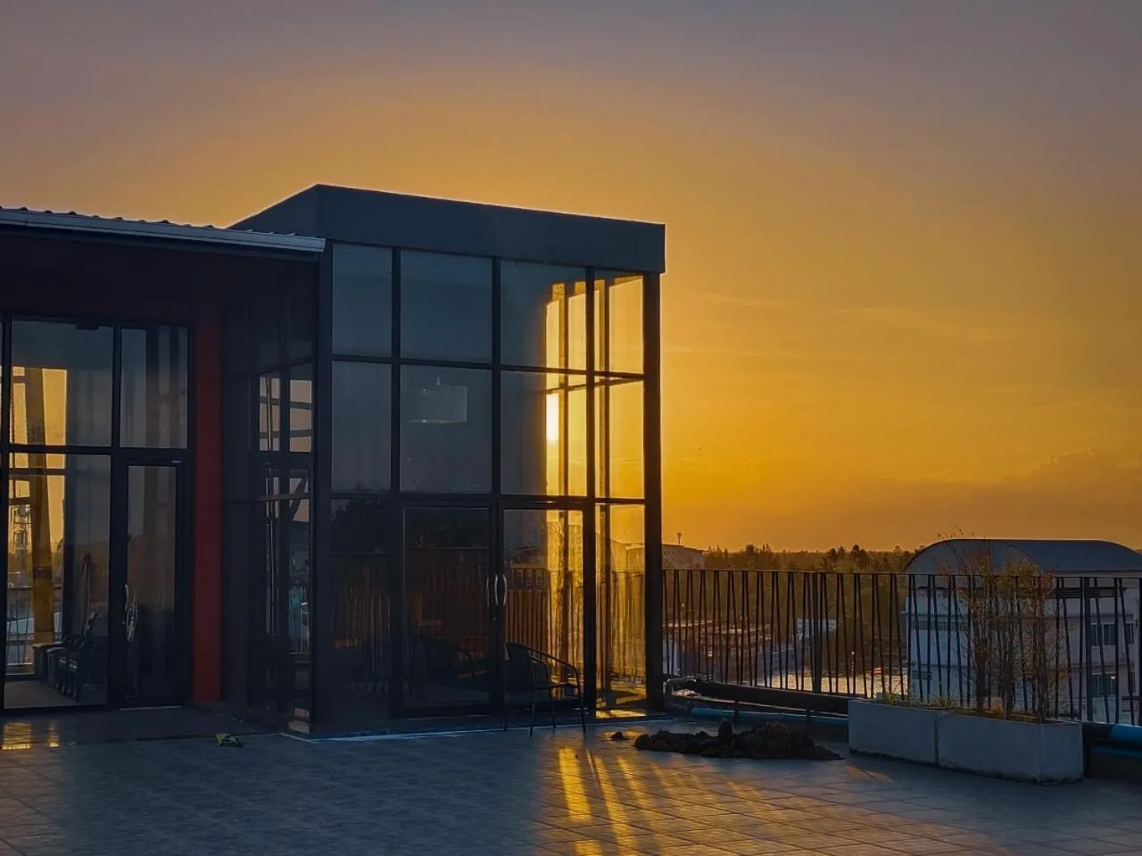 The Harbour Front Hotel