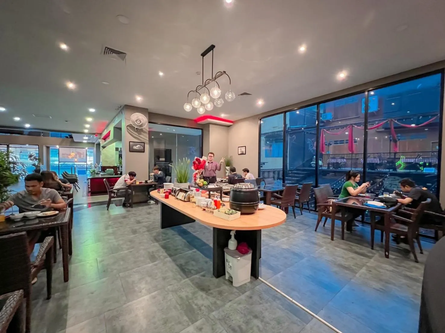 The Harbour Front Hotel