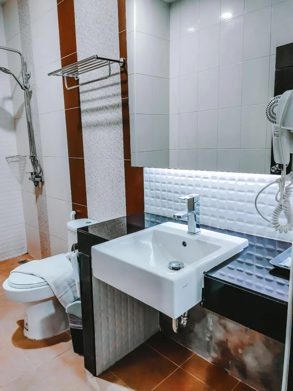 Bathroom in The Harbour Front Hotel