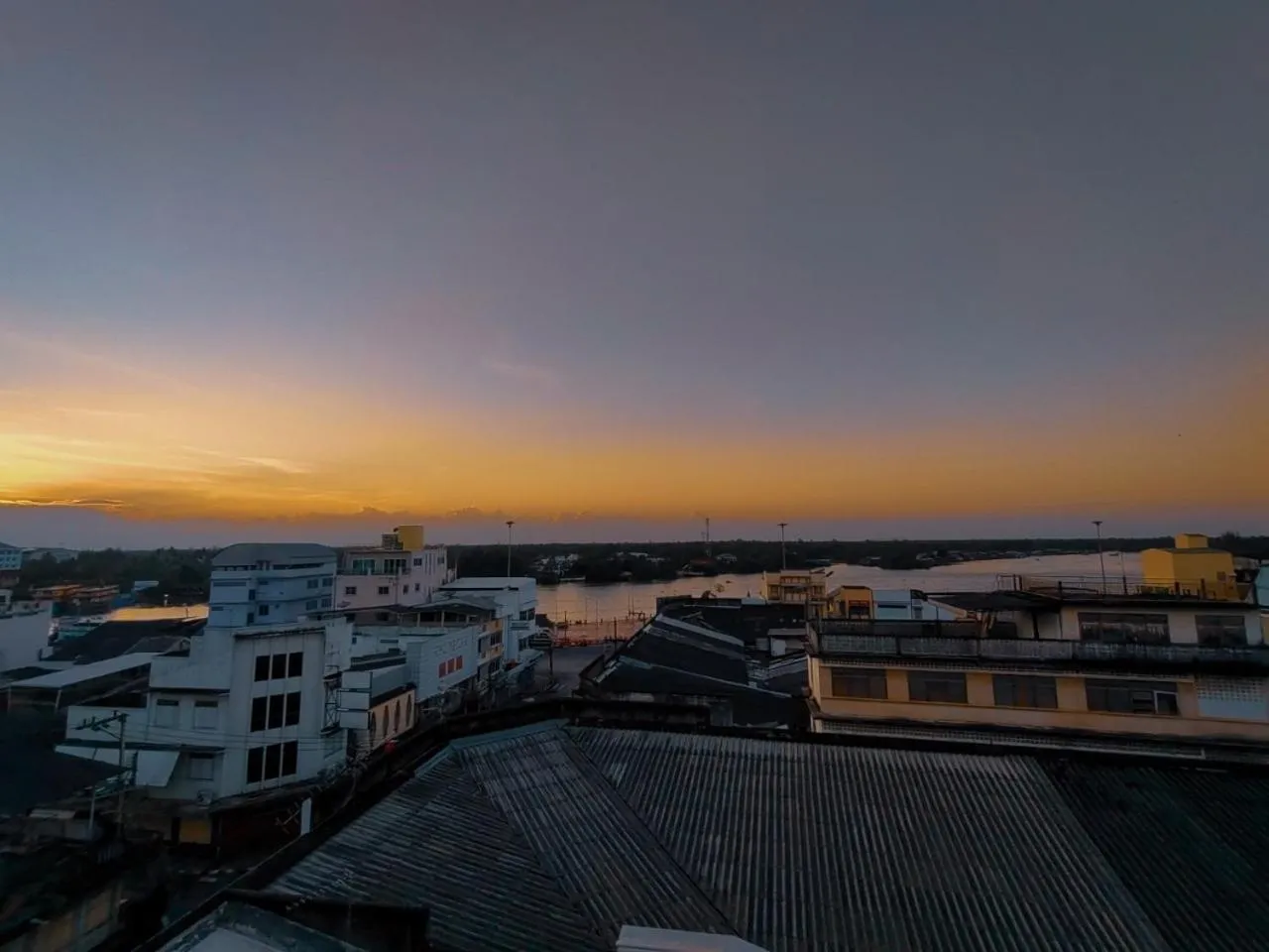 The Harbour Front Hotel