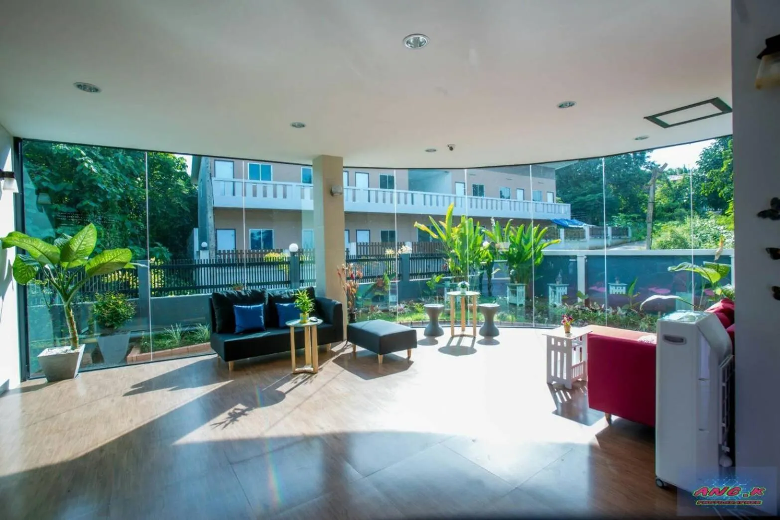 Patio in HillSide Boutique