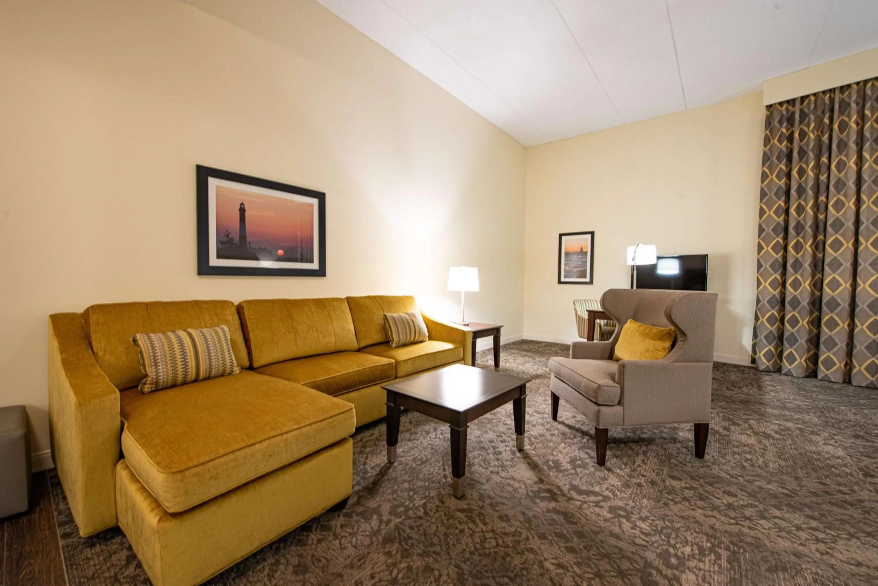 Living room in Hampton Inn & Suites By Hilton - Rockville Centre