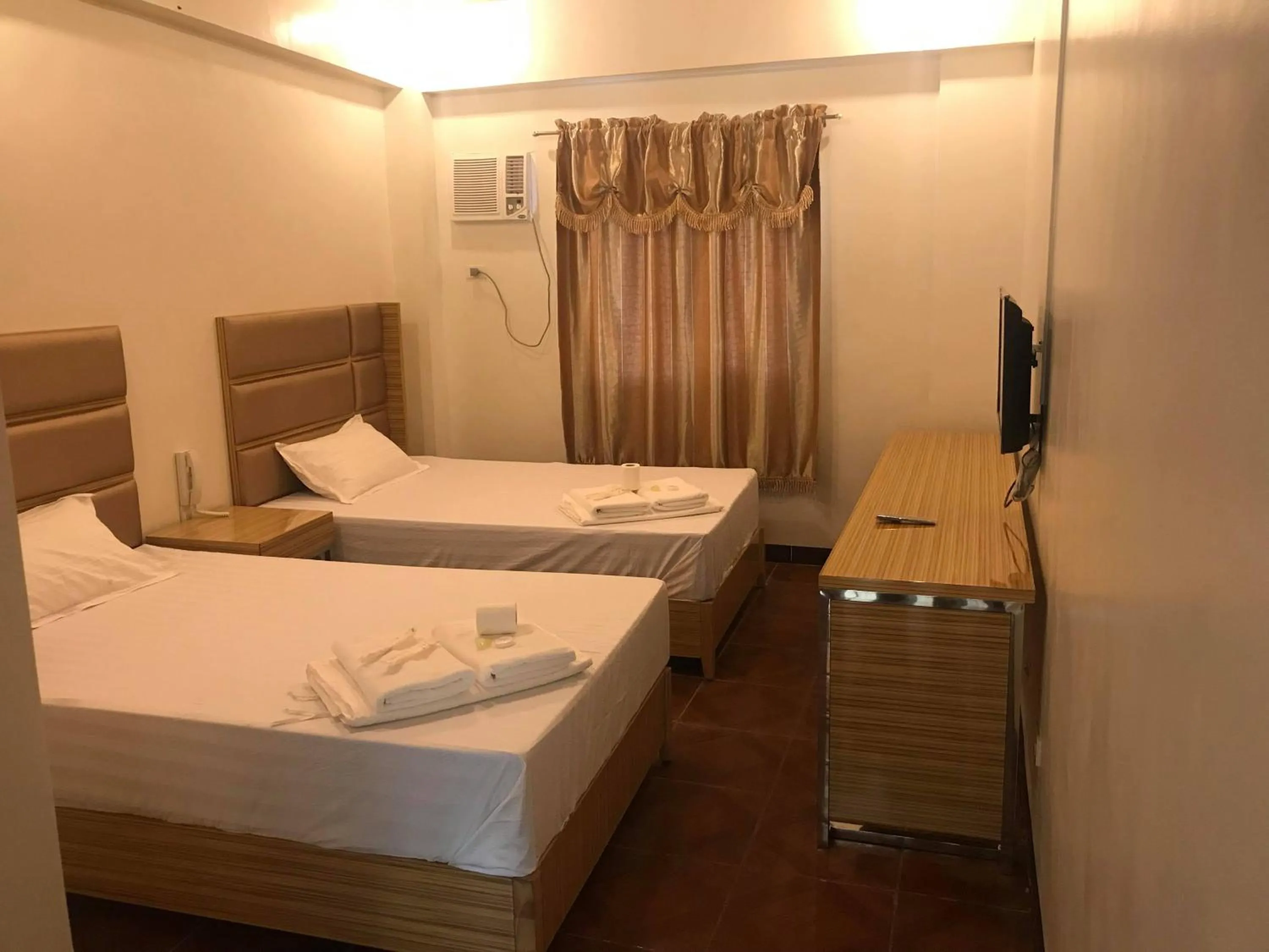 Bed in Meaco Royal Hotel - Malabon