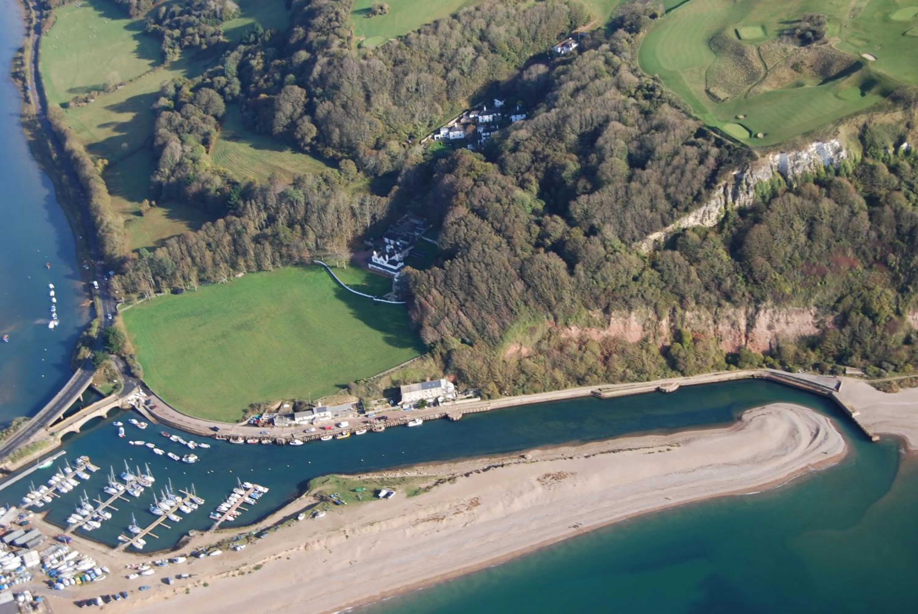 Belmont House Beer - Adults Only - Free Parking