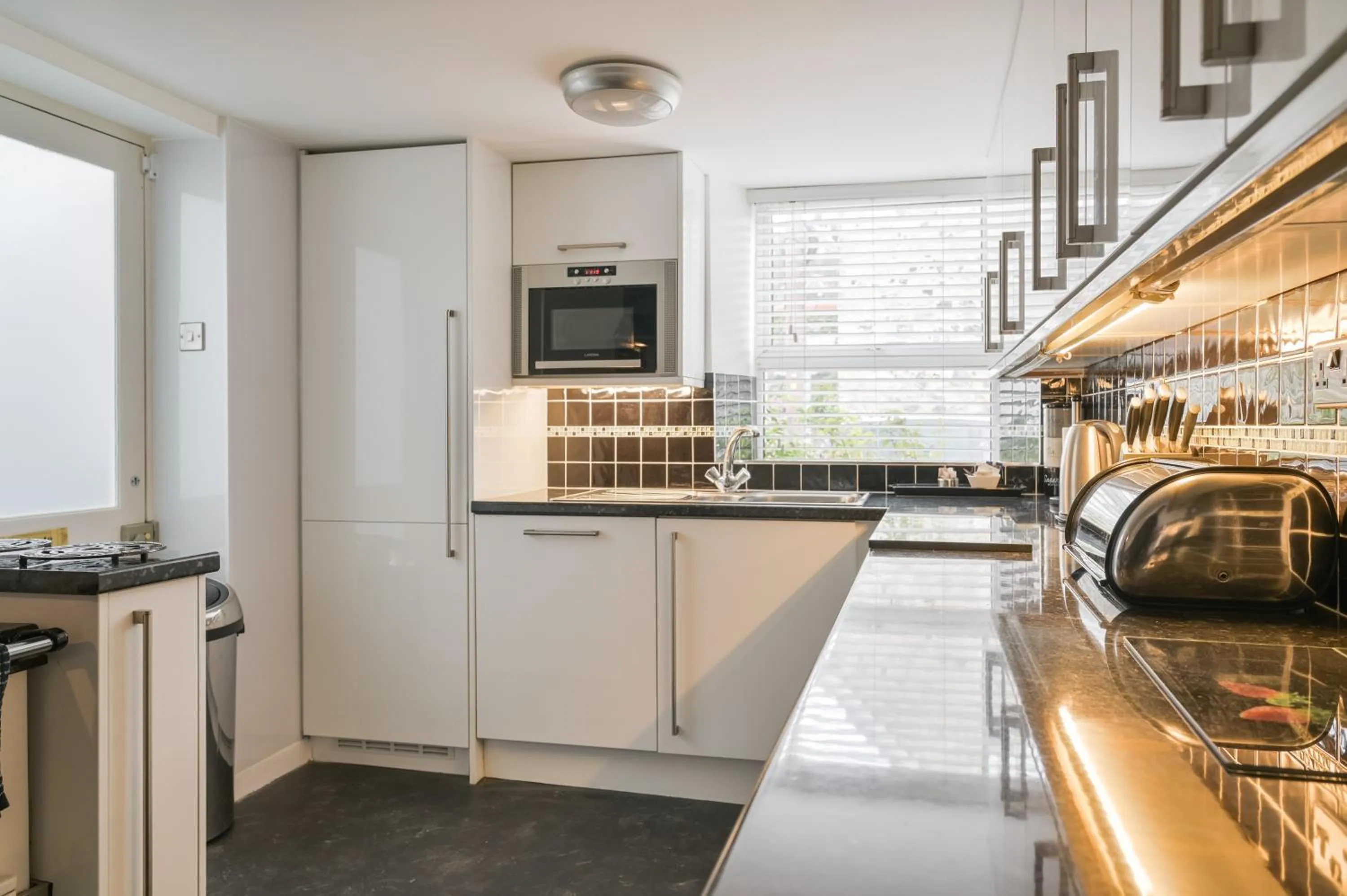 Belmont House Beer - Adults Only - Free Parking