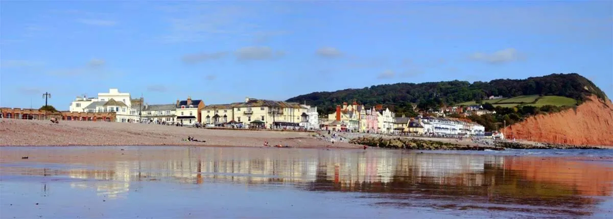 Belmont House Beer - Adults Only - Free Parking