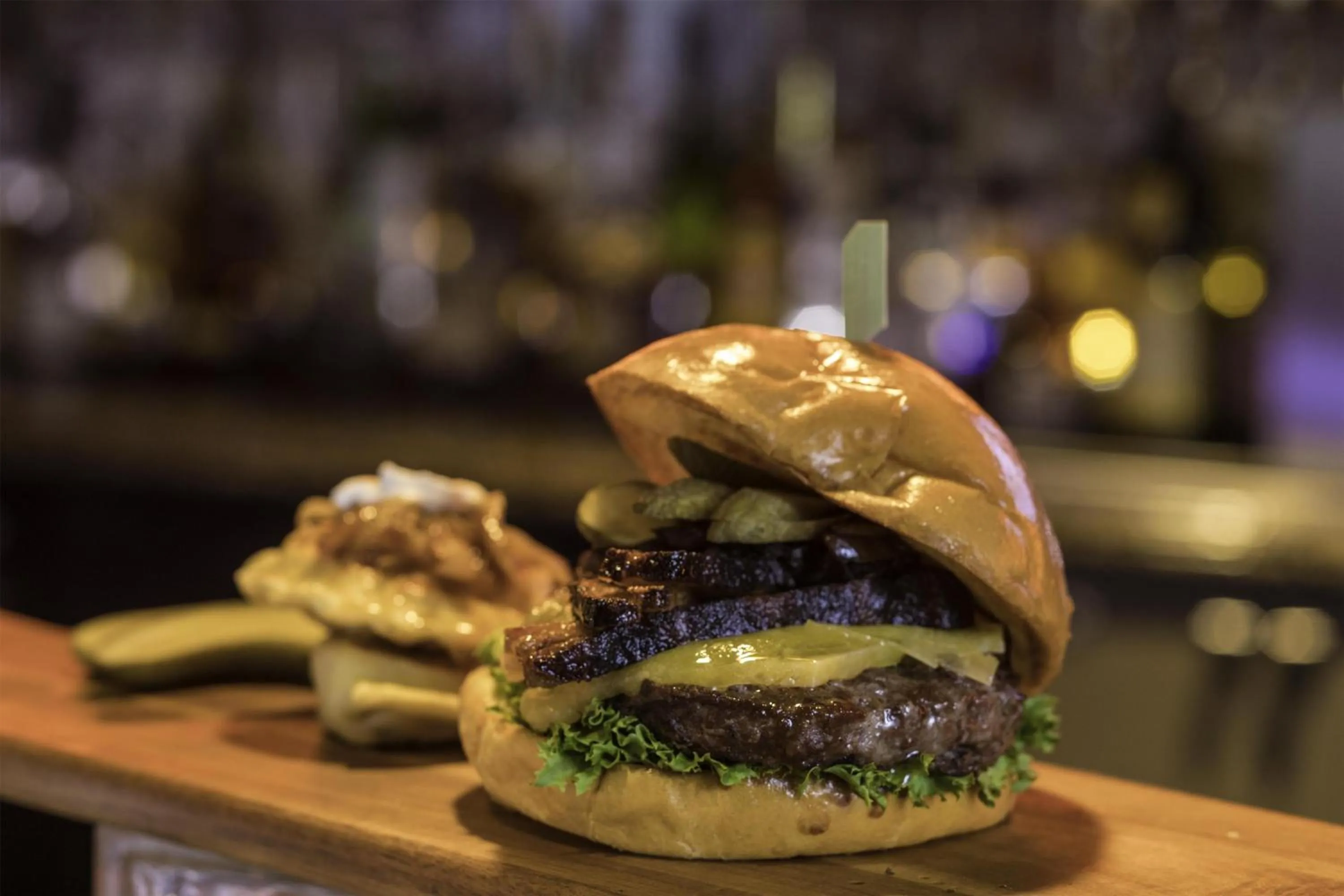 Restaurant/places to eat in DoubleTree by Hilton Hotel & Suites Pittsburgh Downtown