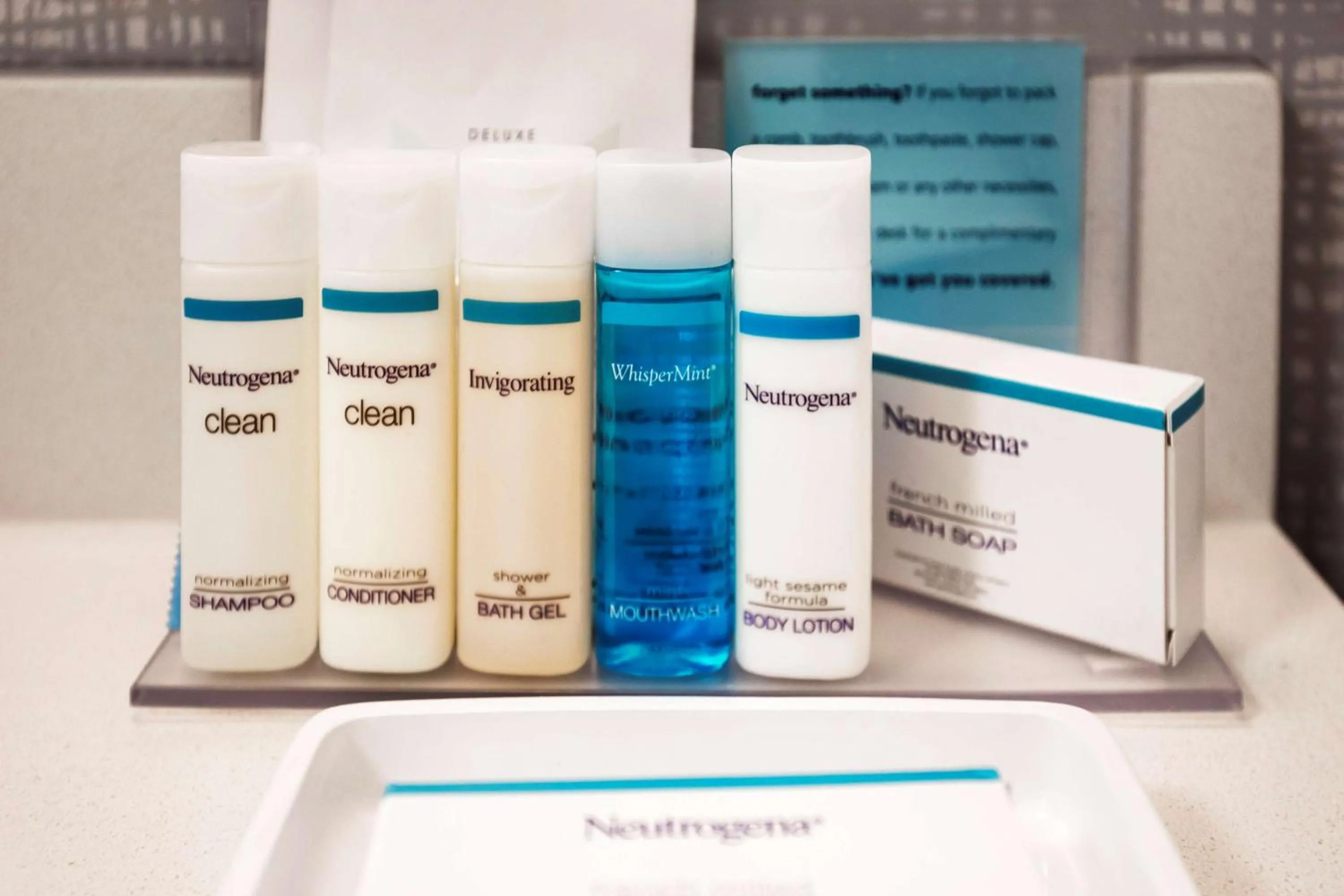 Bathroom in Hampton Inn & Suites Pittsburgh Downtown