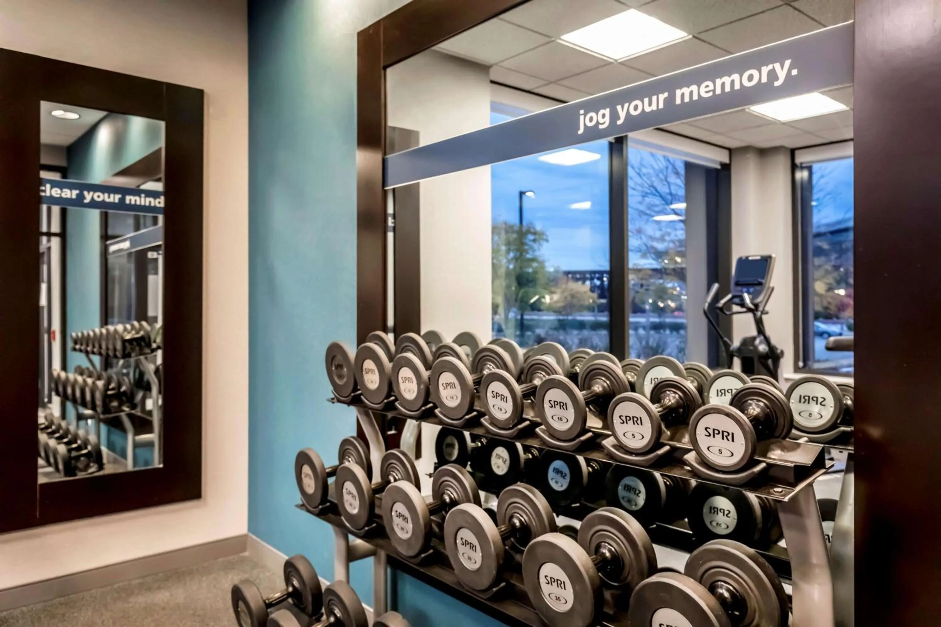 Fitness centre/facilities in Hampton Inn & Suites Pittsburgh Downtown