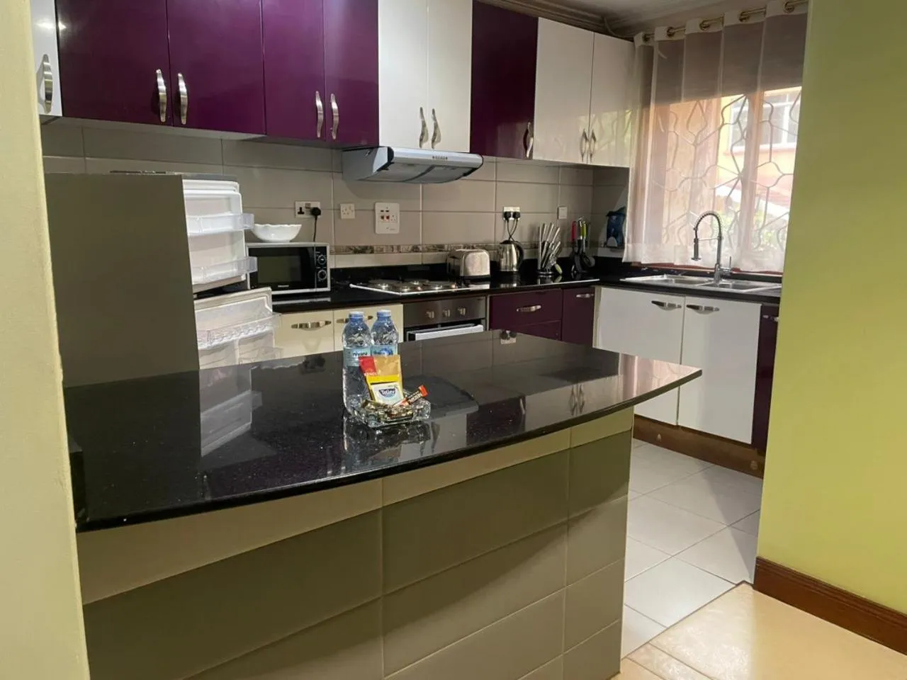 Coffee/tea facilities in Dina Apartments