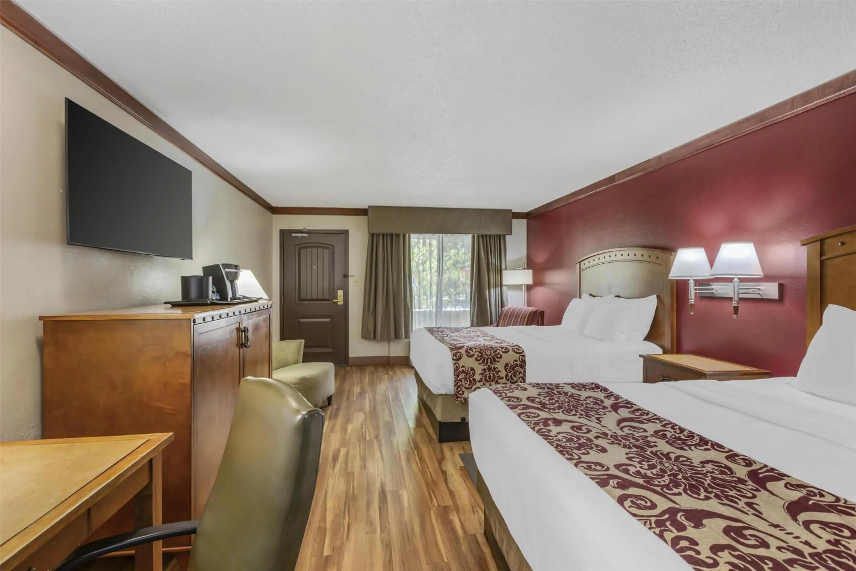 Bedroom, Bed in Best Western Plus Greenwell Inn