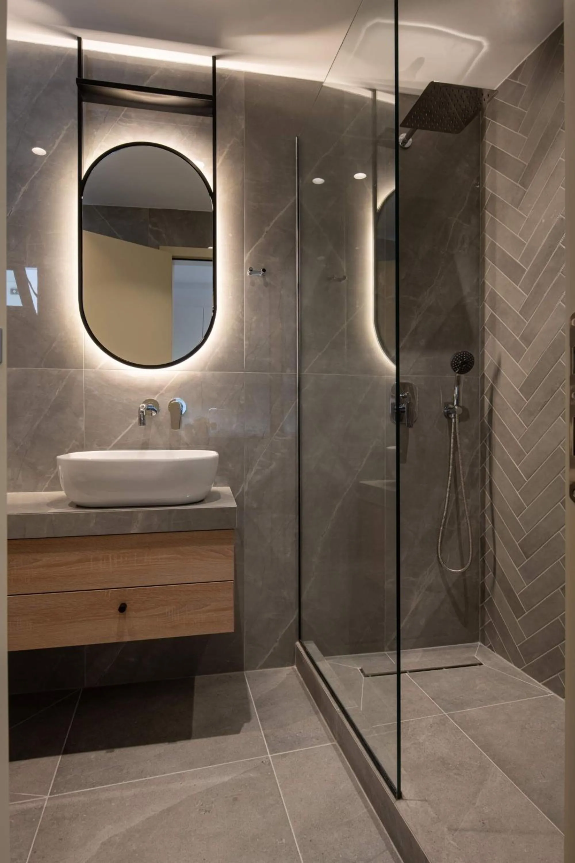 Shower in Asteras Hotel