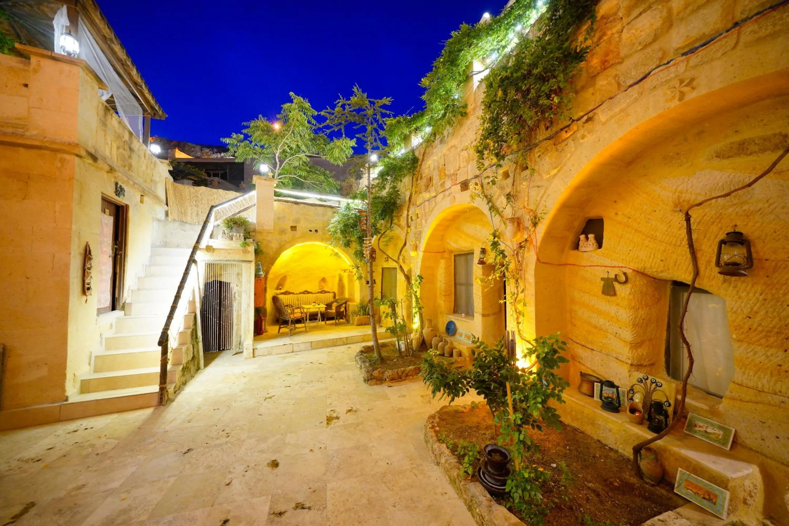 Property building in Antik Cave House