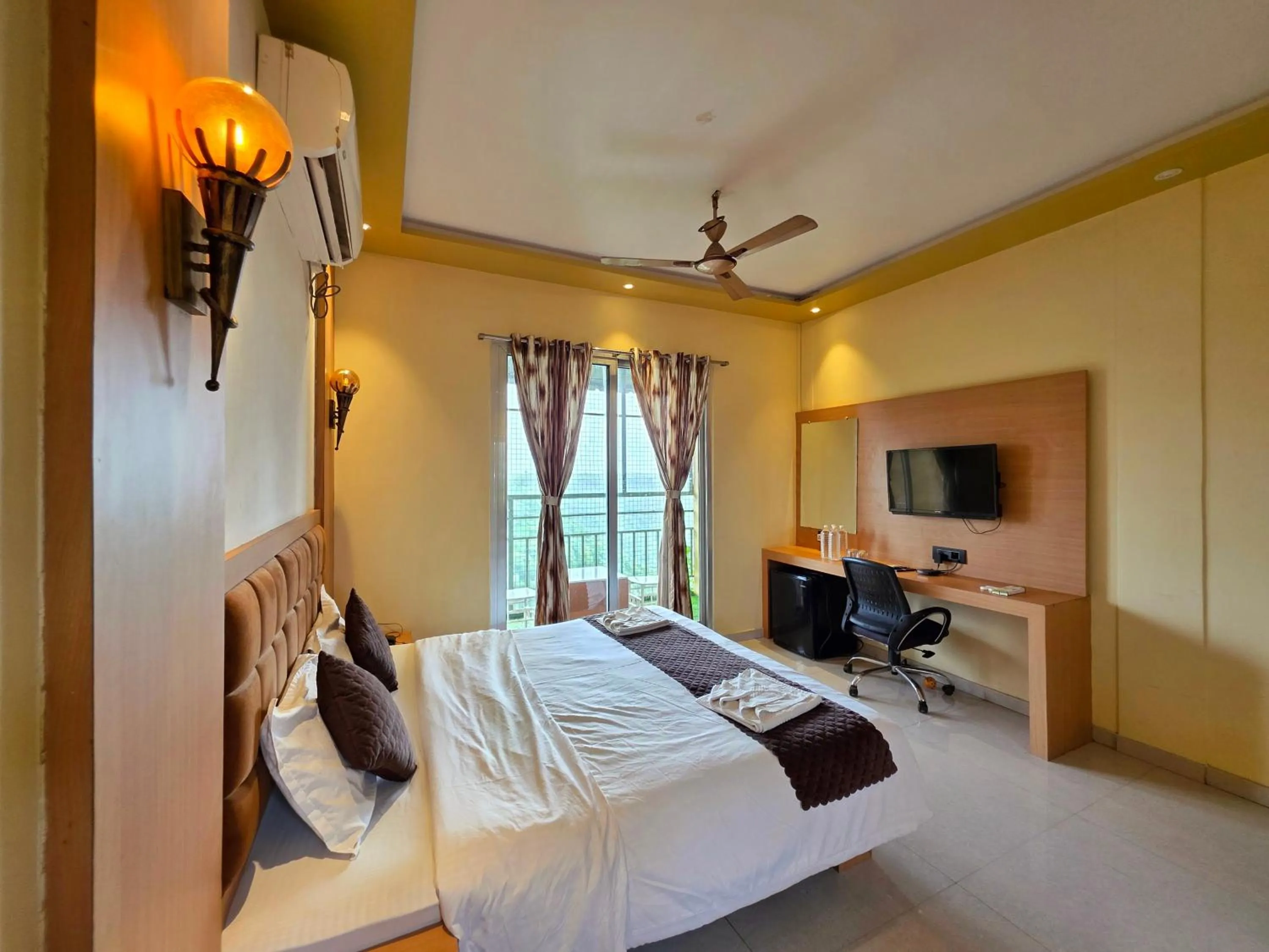 Bed in Relax Adventure Resort