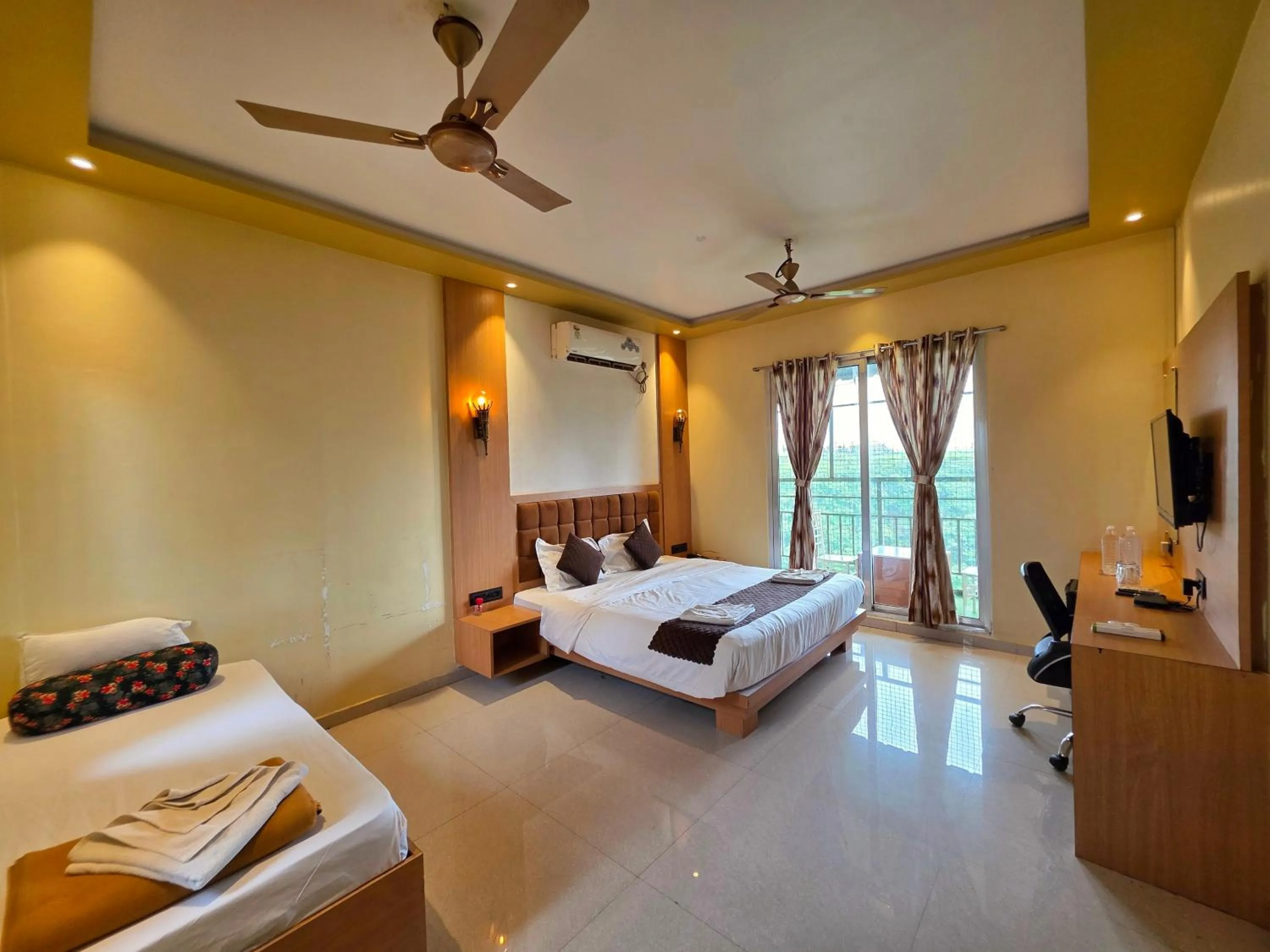 Bed in Relax Adventure Resort