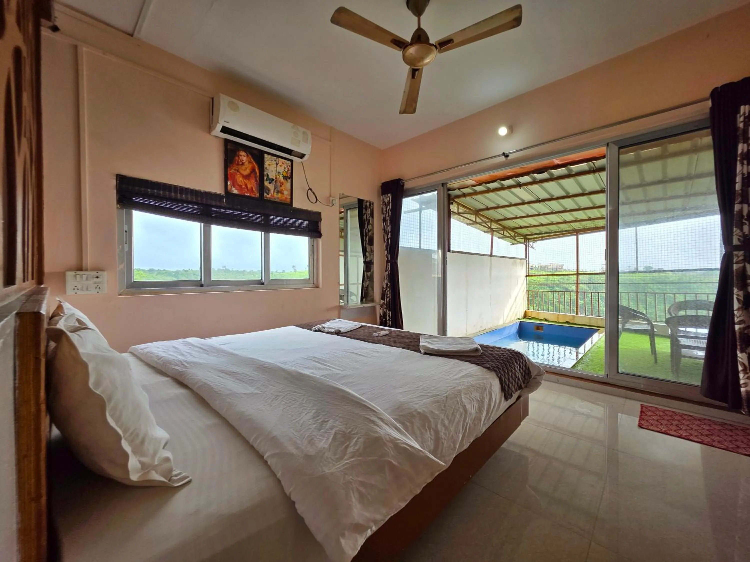 Bed in Relax Adventure Resort