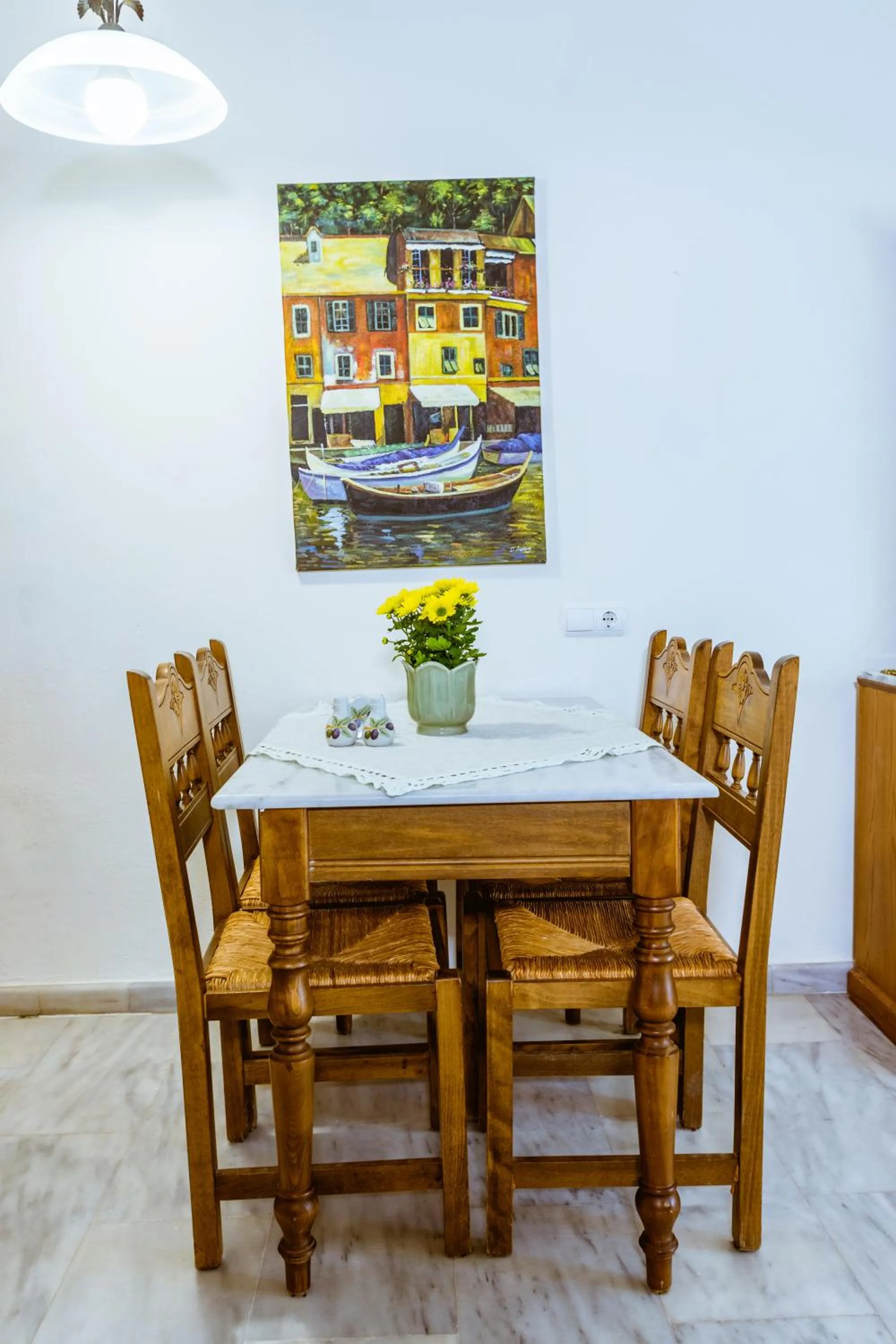 Dining area in Anais Collection Hotels & Suites