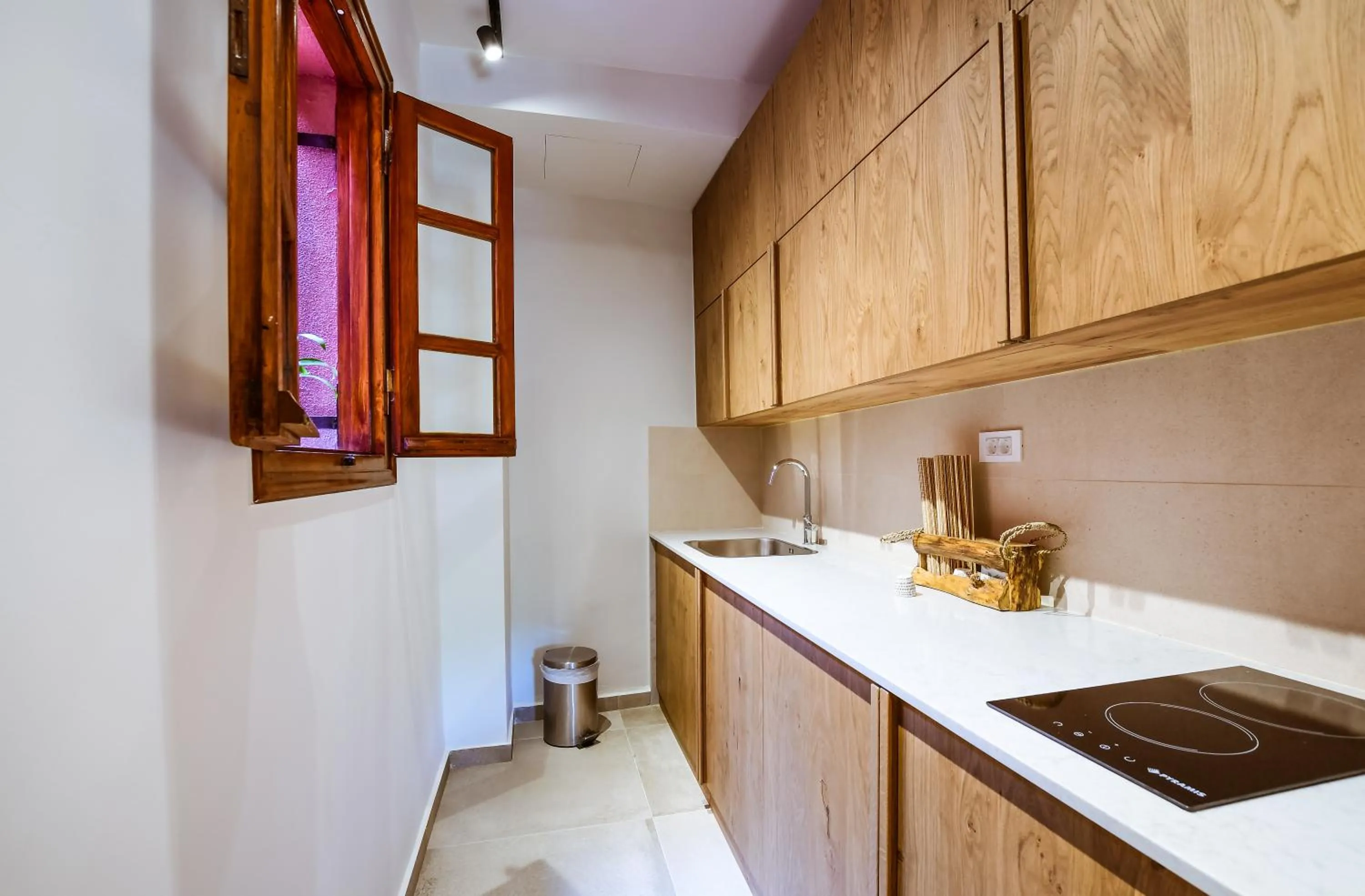 Kitchen or kitchenette in Anais Collection Hotels & Suites