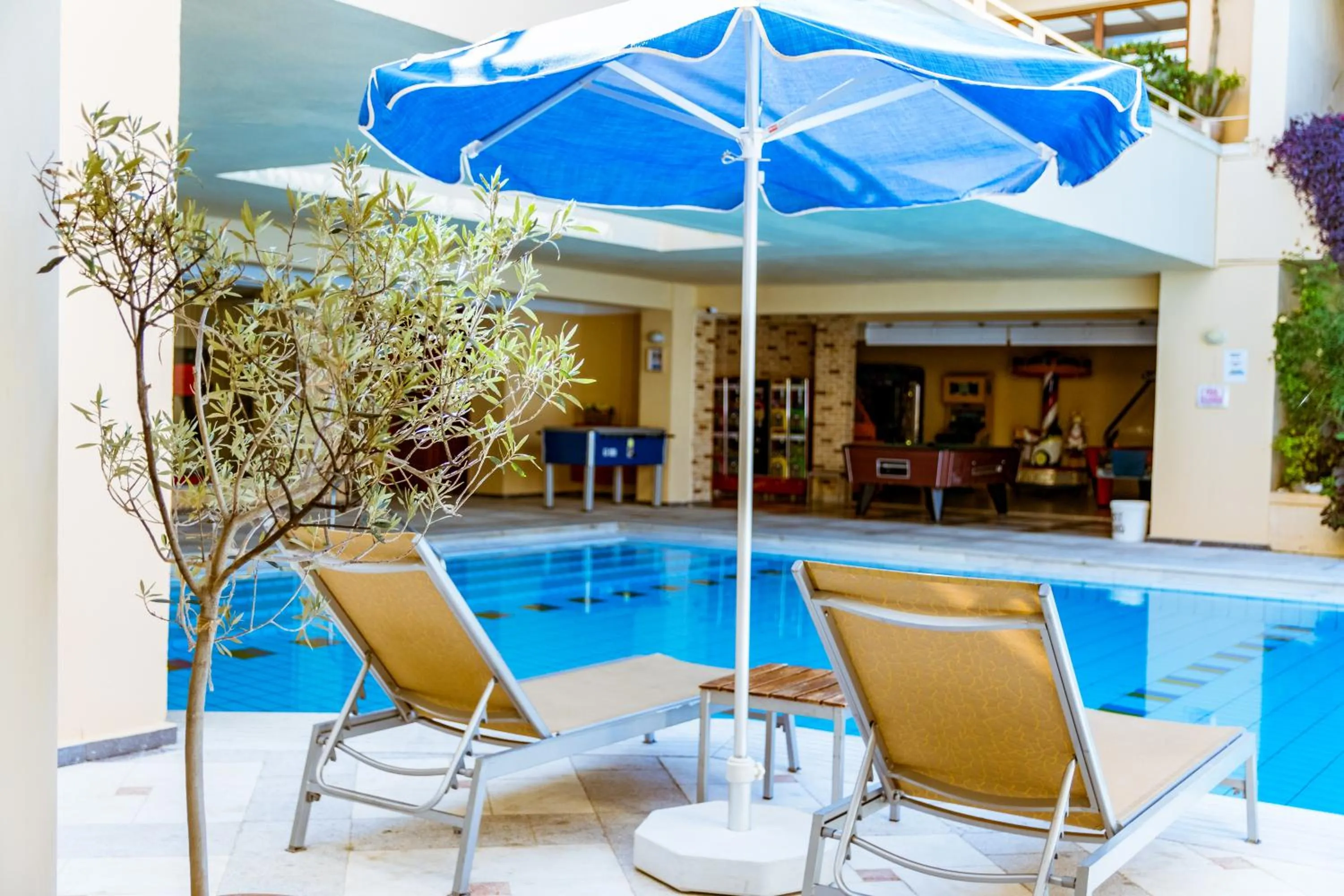 Restaurant/places to eat in Anais Collection Hotels & Suites