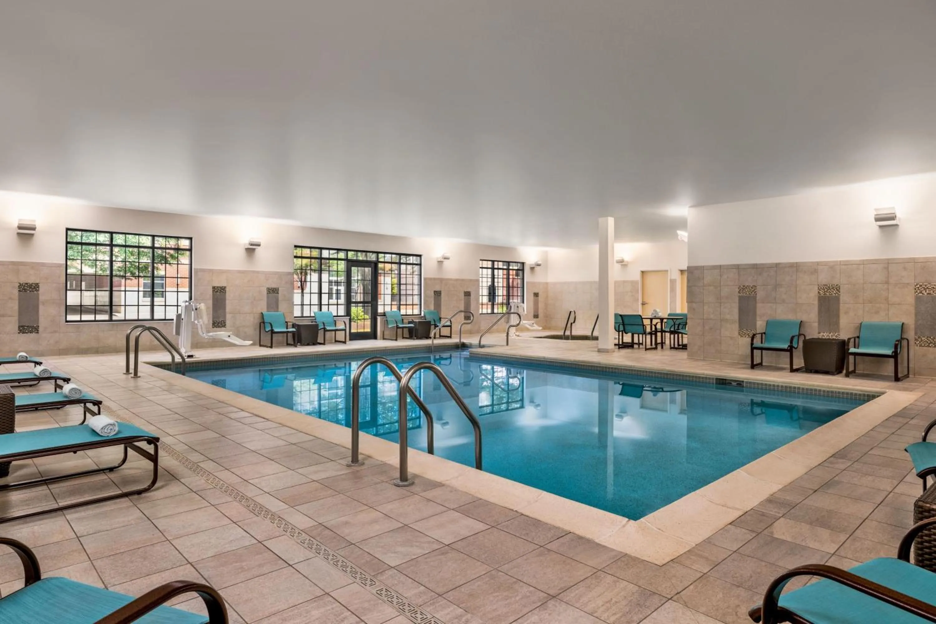 Swimming pool in Residence Inn by Marriott Williamsport
