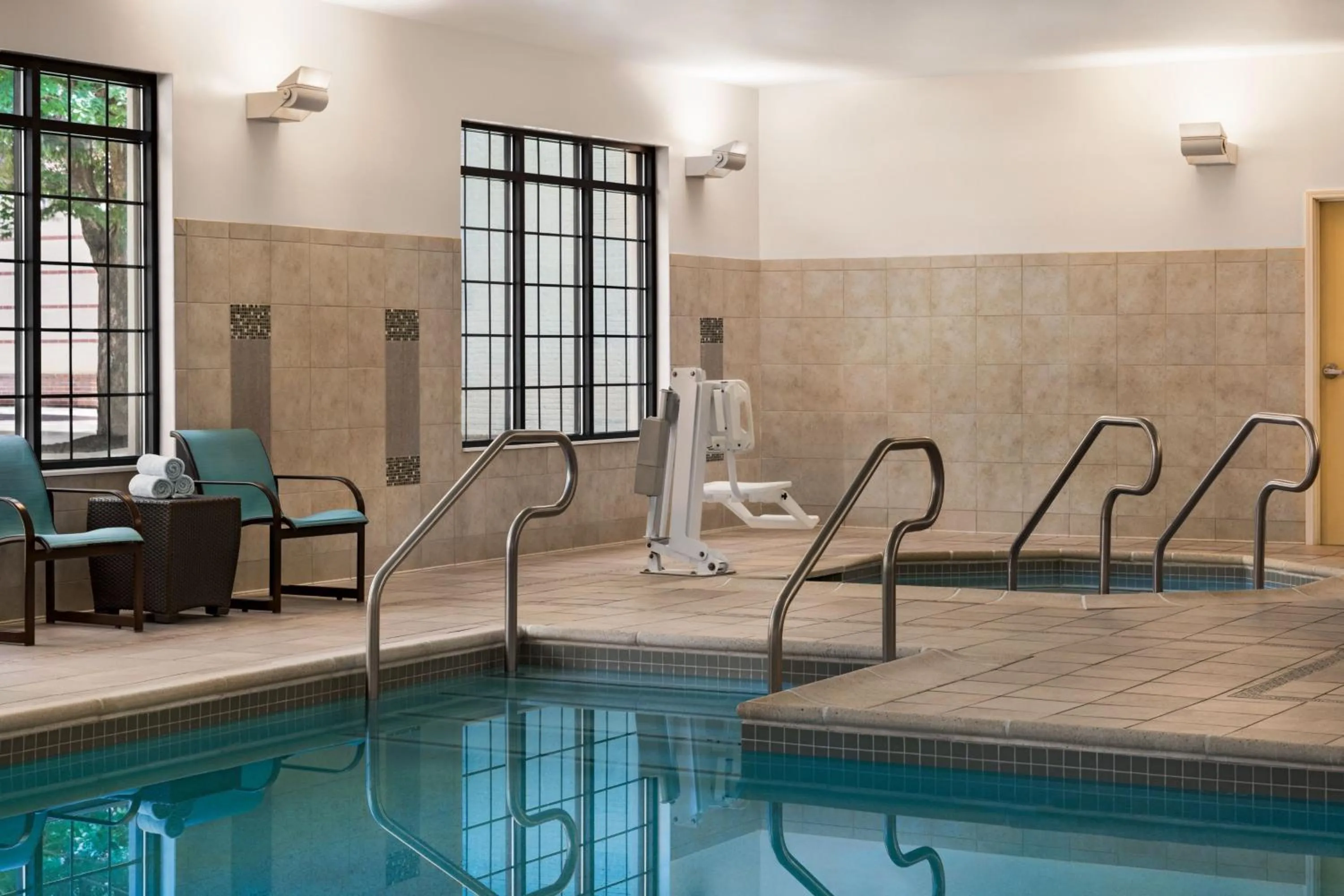Swimming pool in Residence Inn by Marriott Williamsport