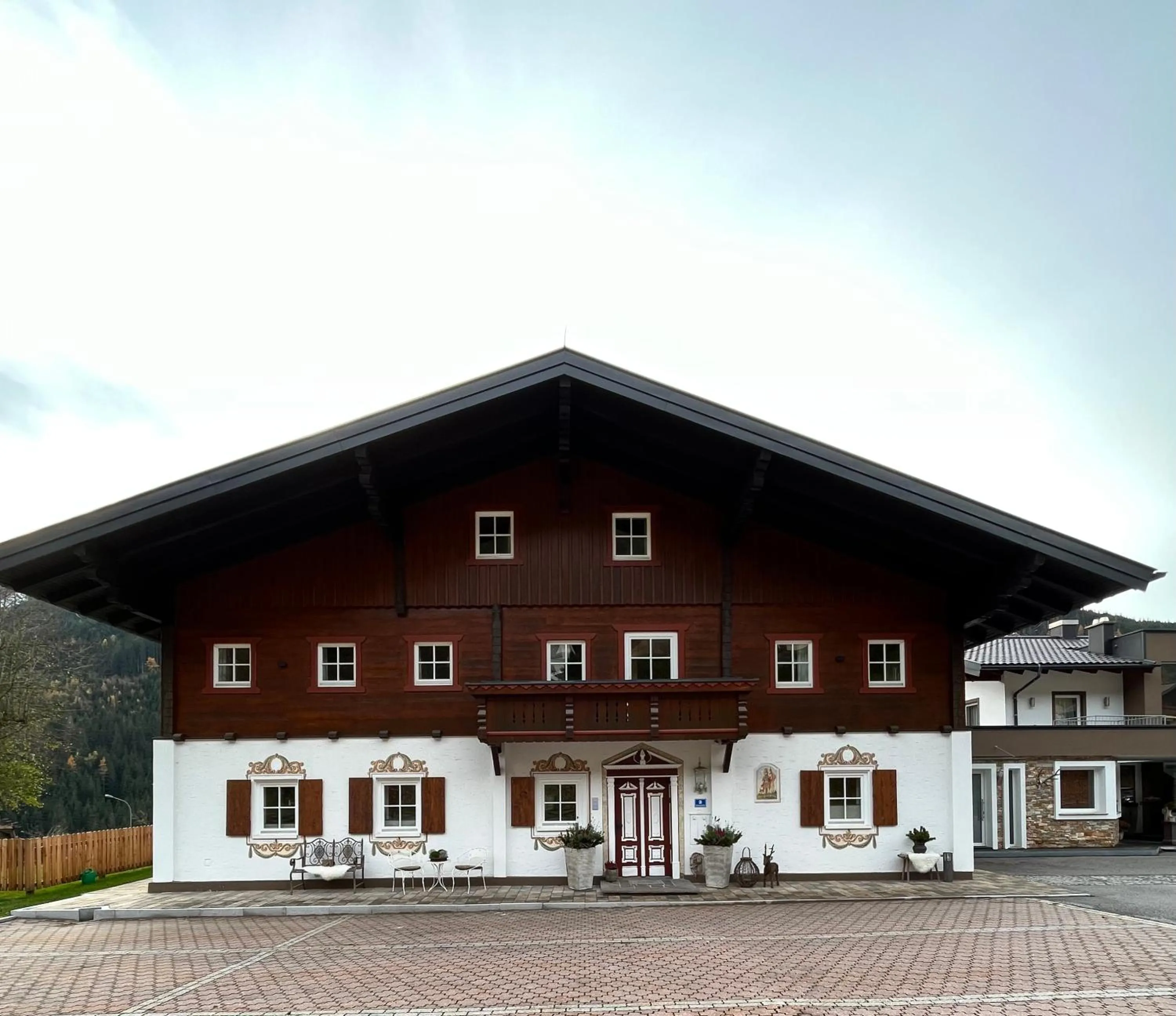 Property building in Appartements Zahnleiten