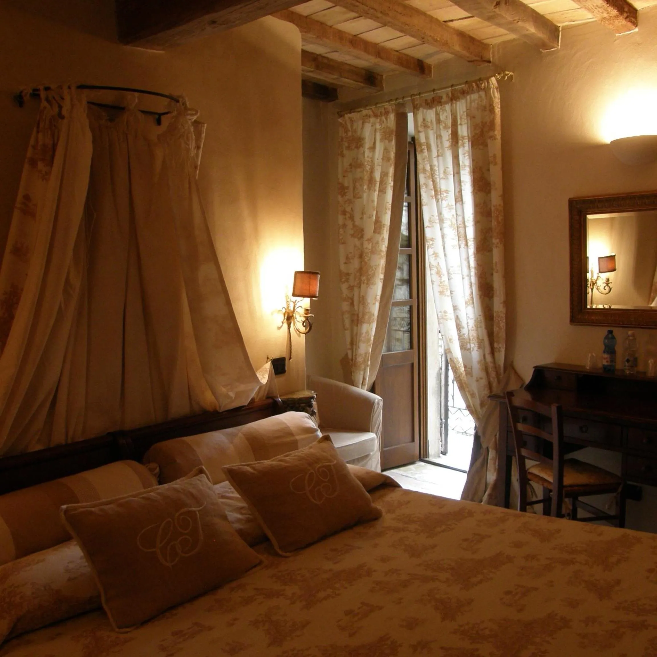 Bedroom, Bed in Hotel Castello Di Vigoleno