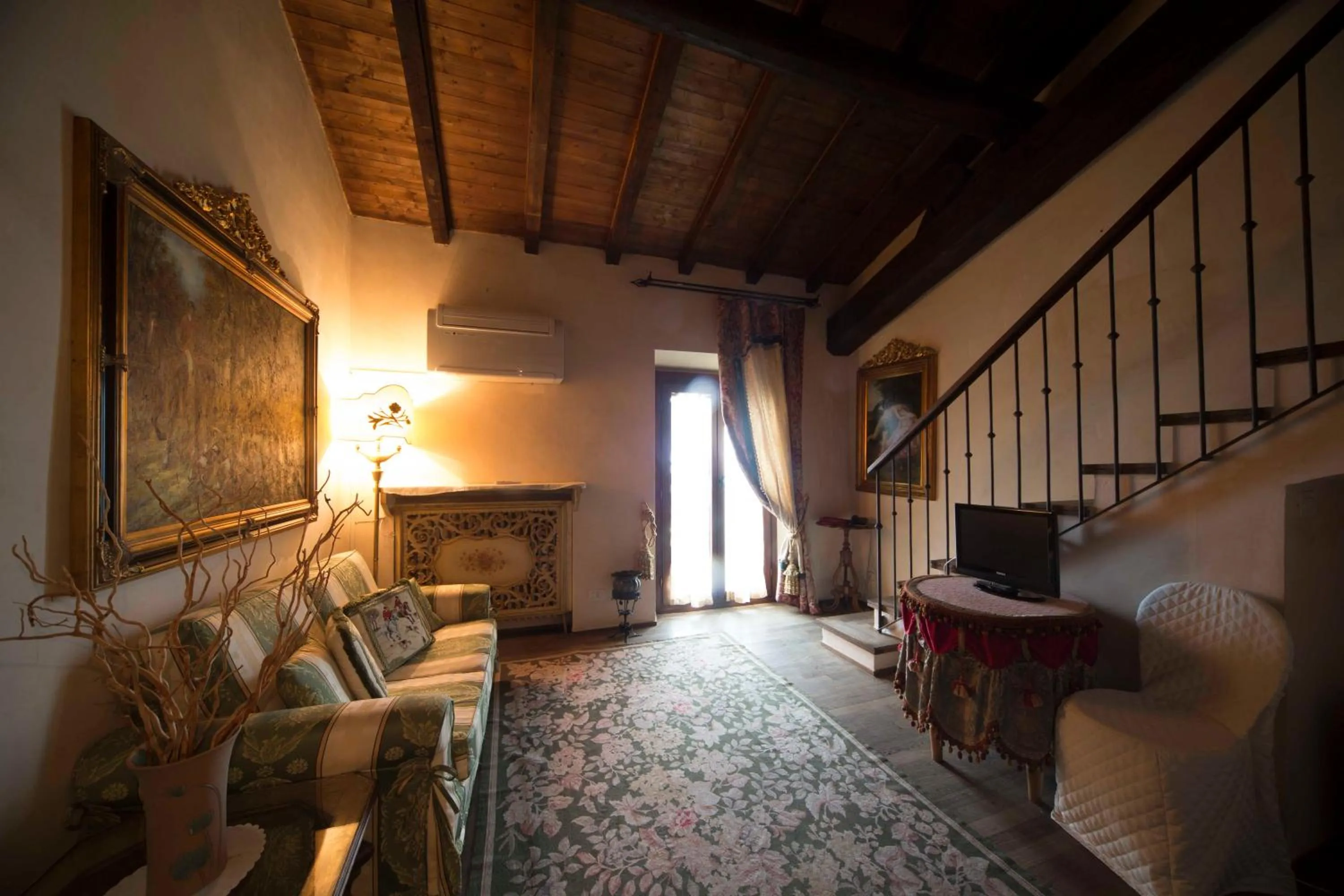 Photo of the whole room in Hotel Castello Di Vigoleno
