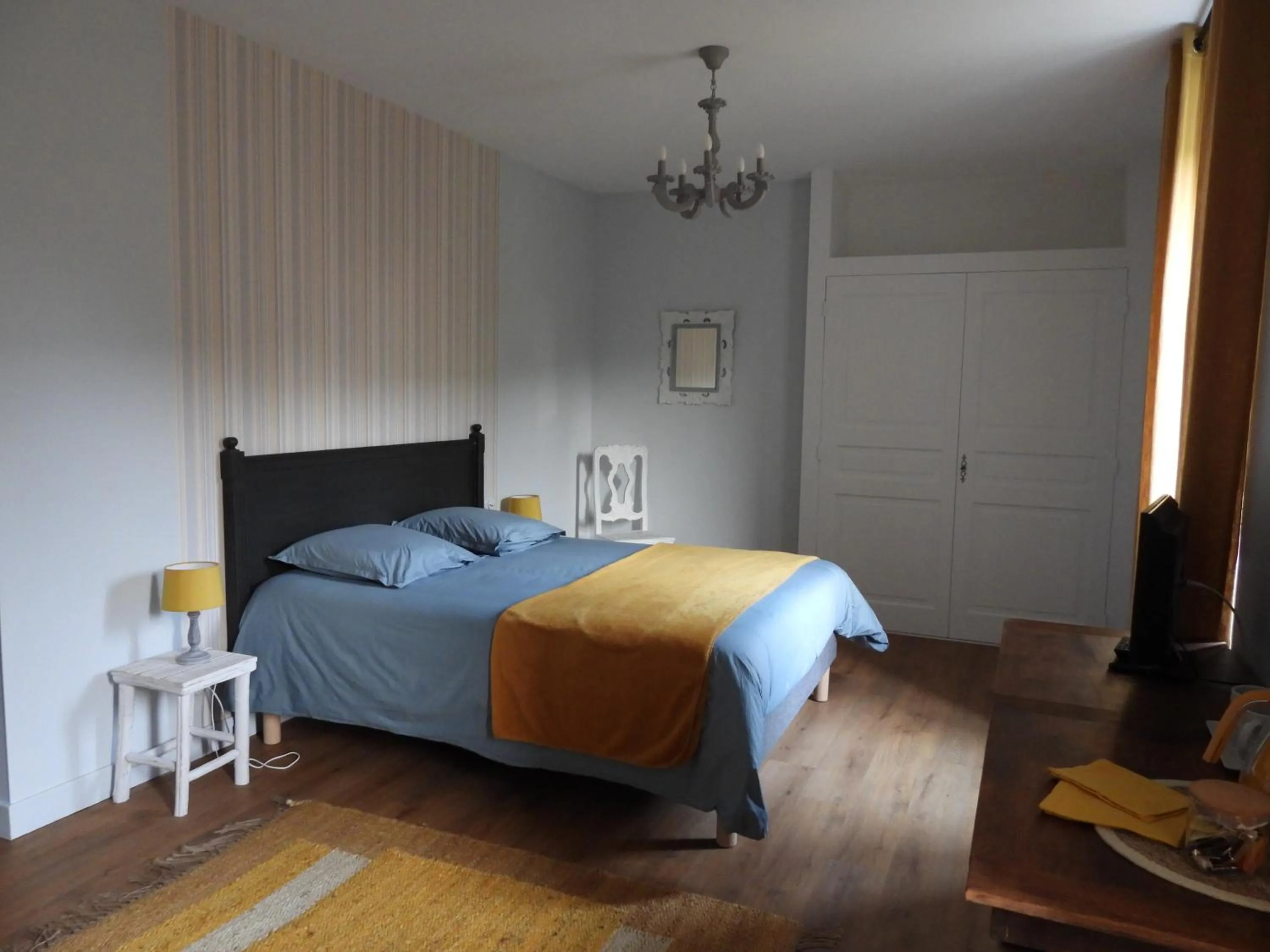 Bedroom, Bed in Le Figarelou