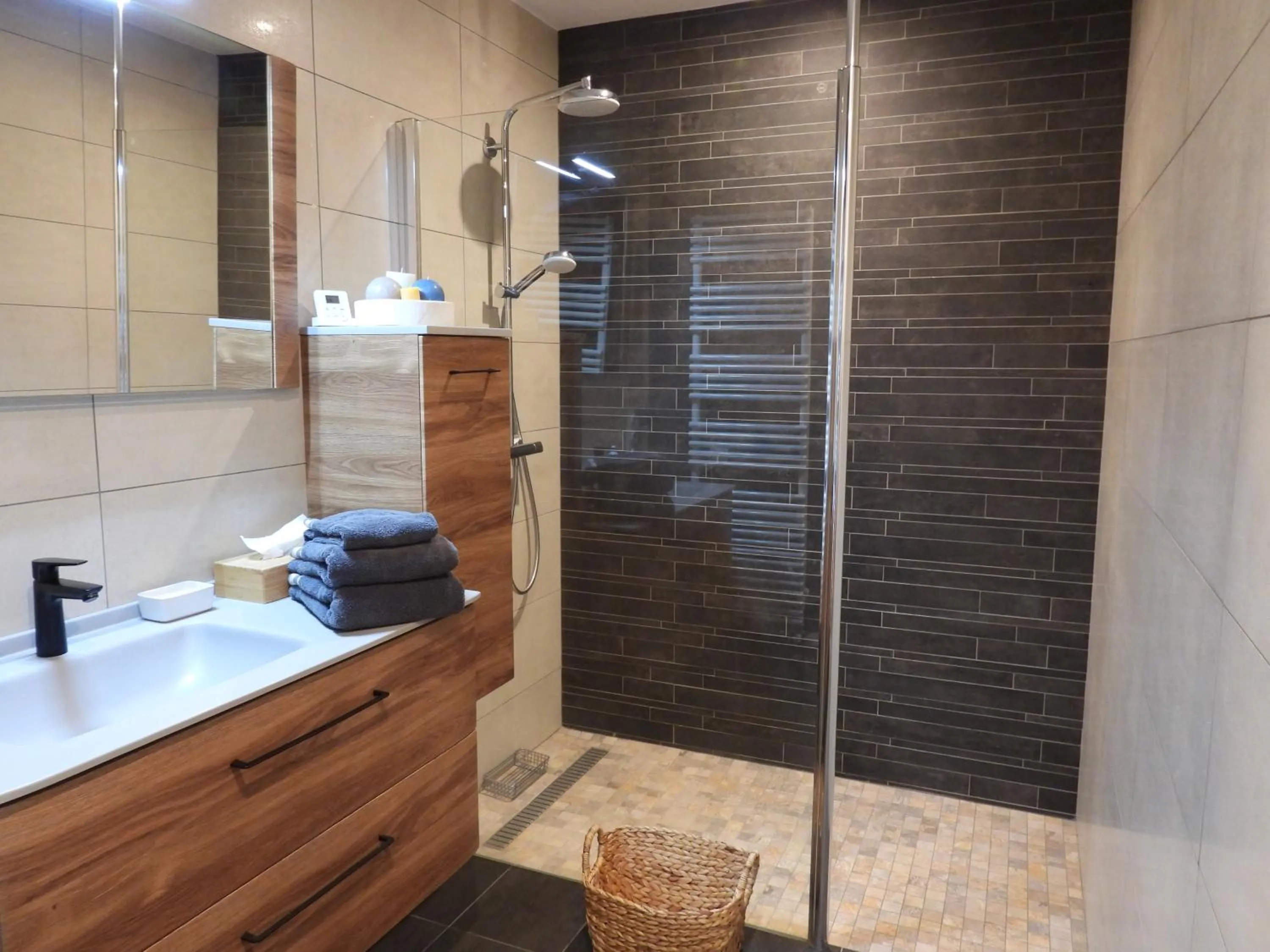 Bathroom in Le Figarelou