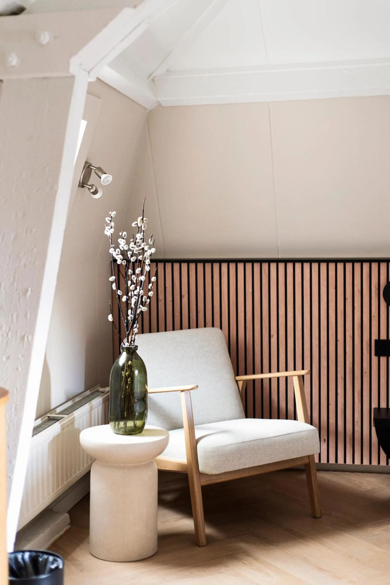 Seating area in Stadsherberg de Poshoorn