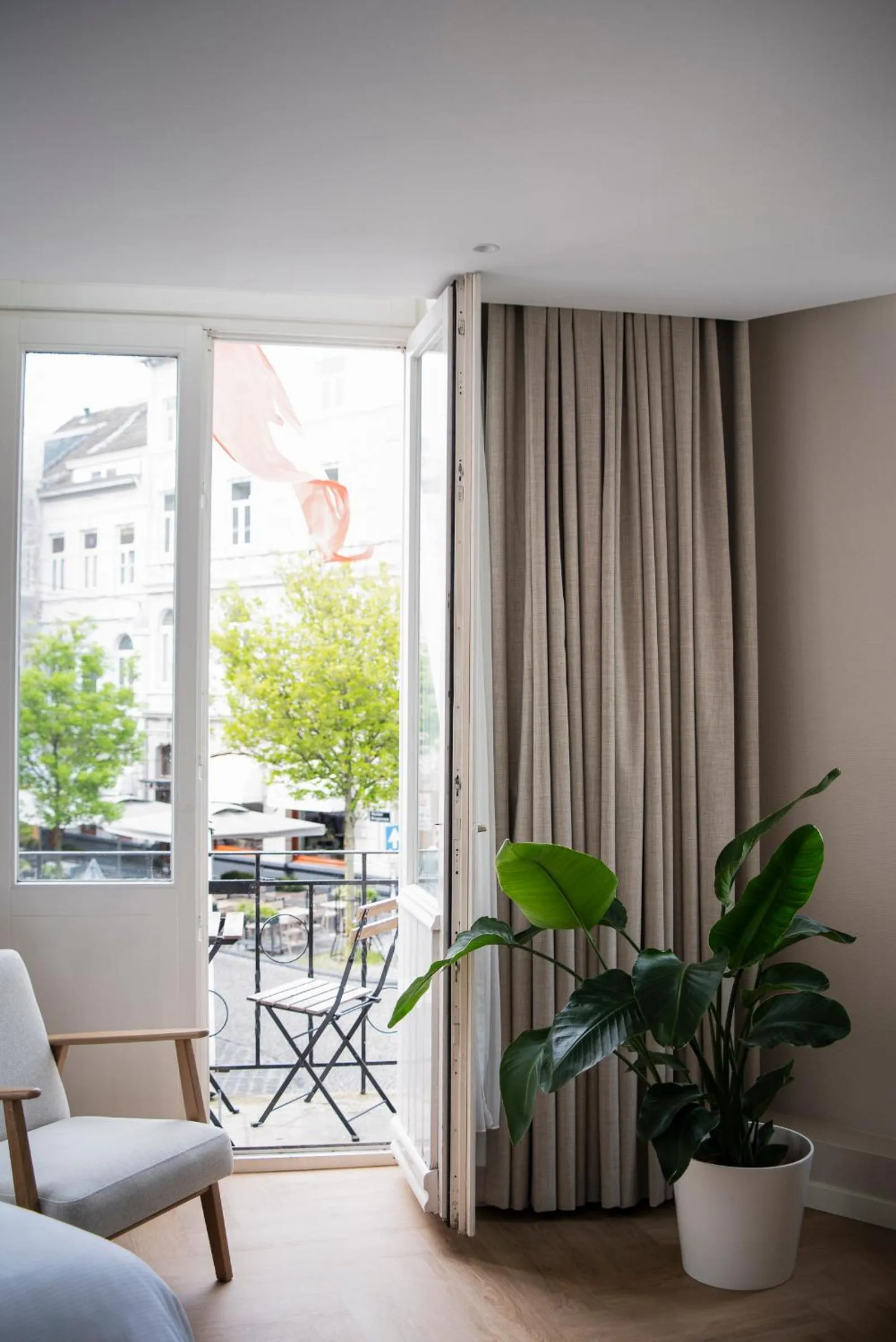 Seating area in Stadsherberg de Poshoorn