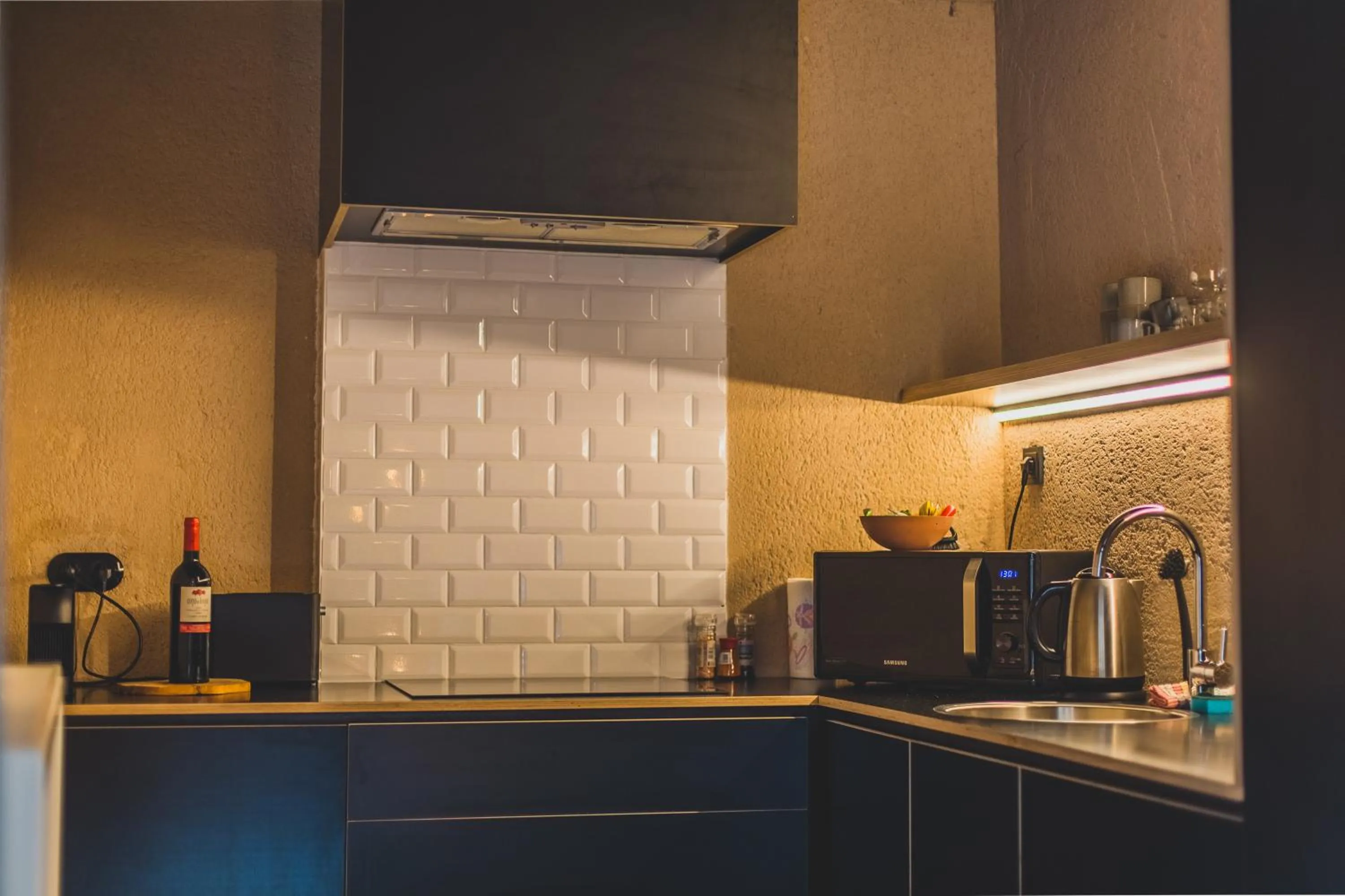 Kitchen or kitchenette in The Hide