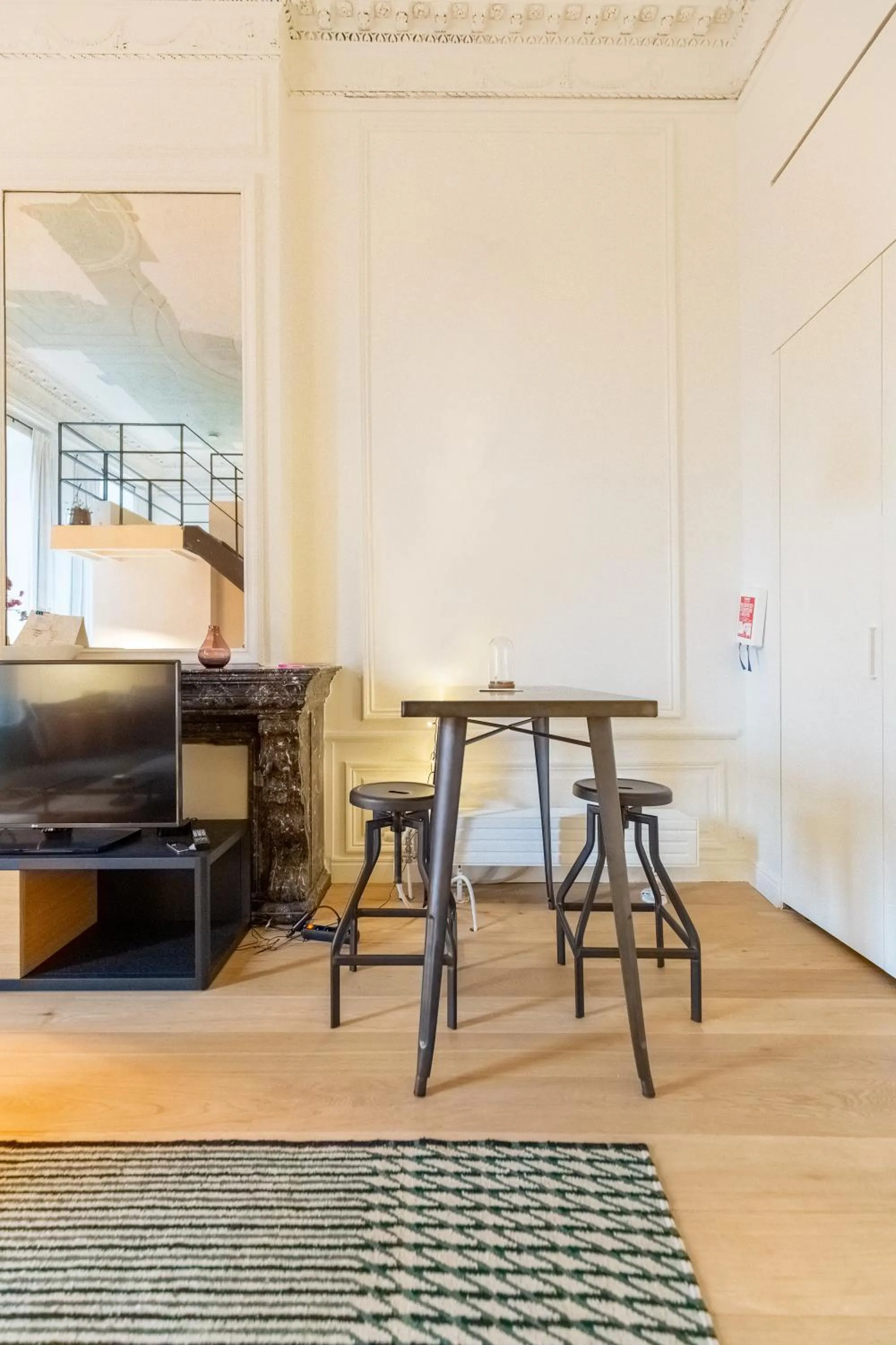 Dining area in The Hide