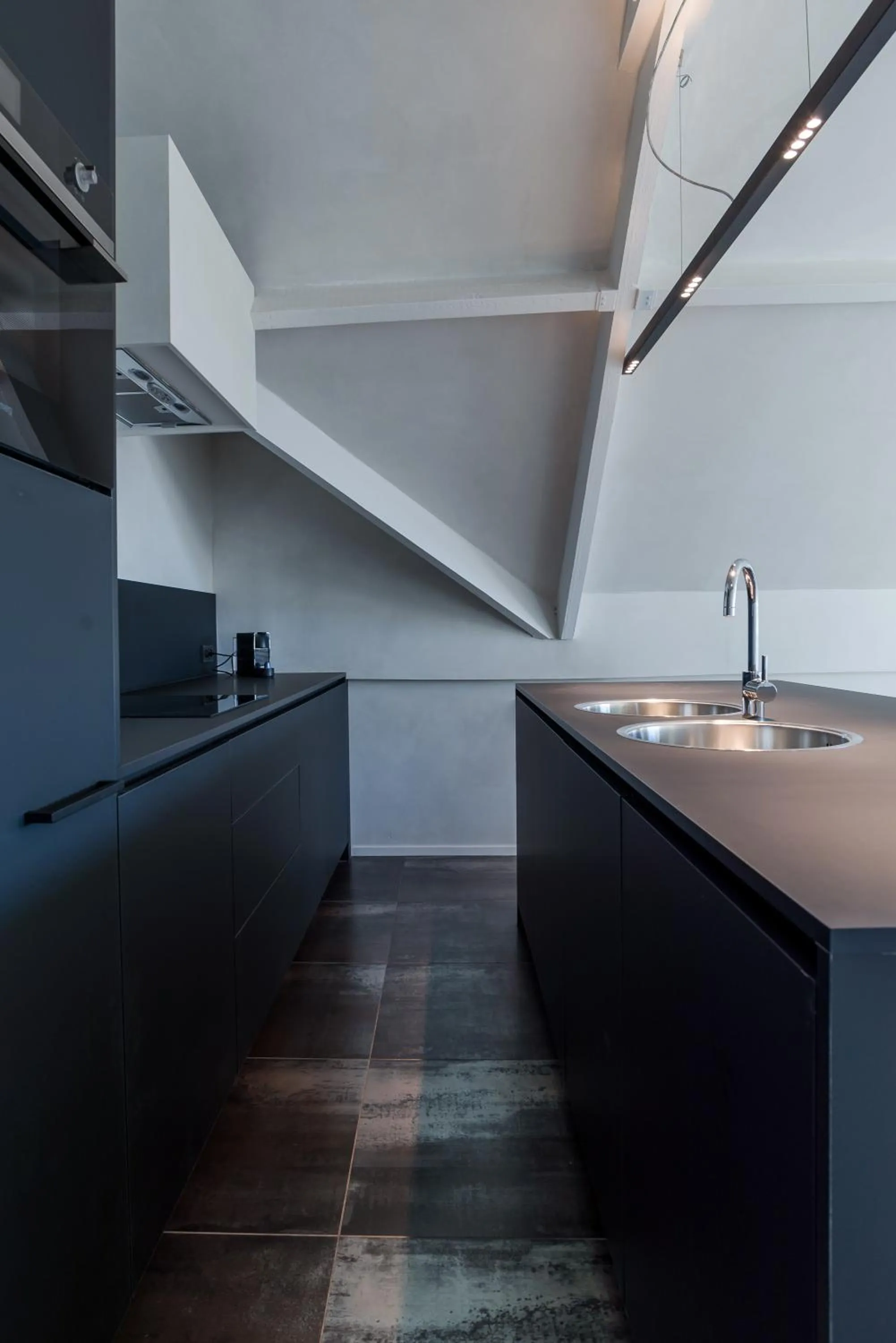 Kitchen or kitchenette in The Hide