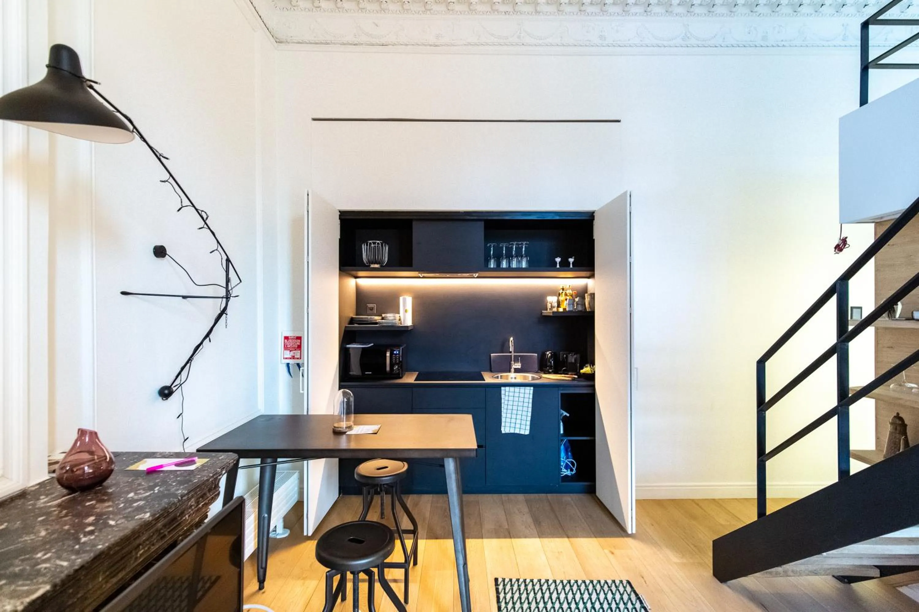 Kitchen or kitchenette in The Hide