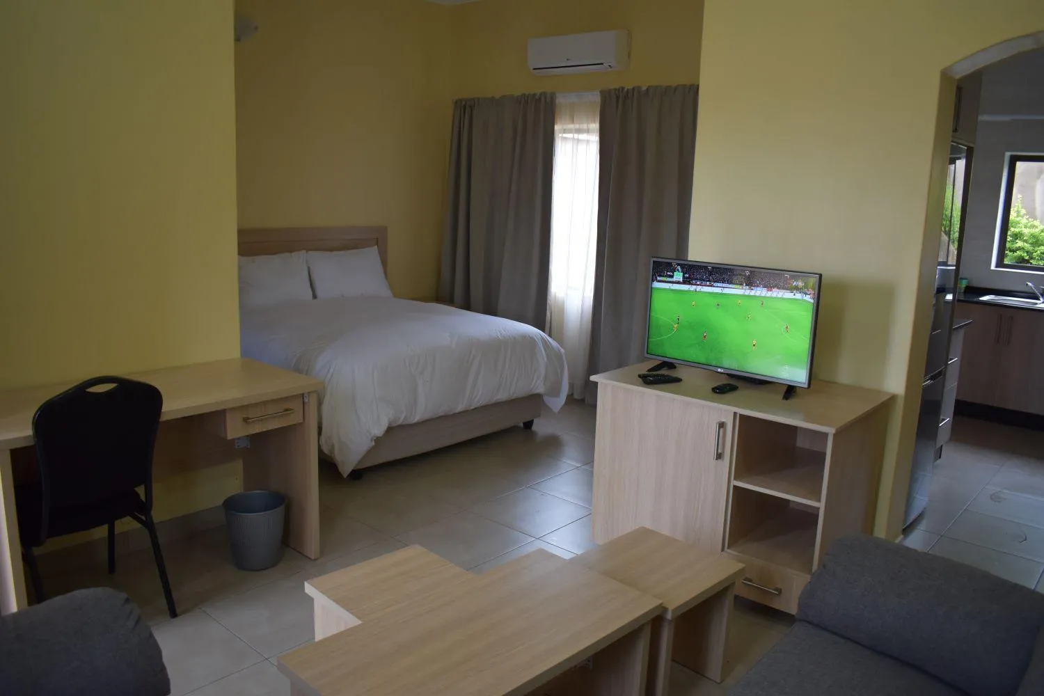 Bedroom in Wadonda Suites