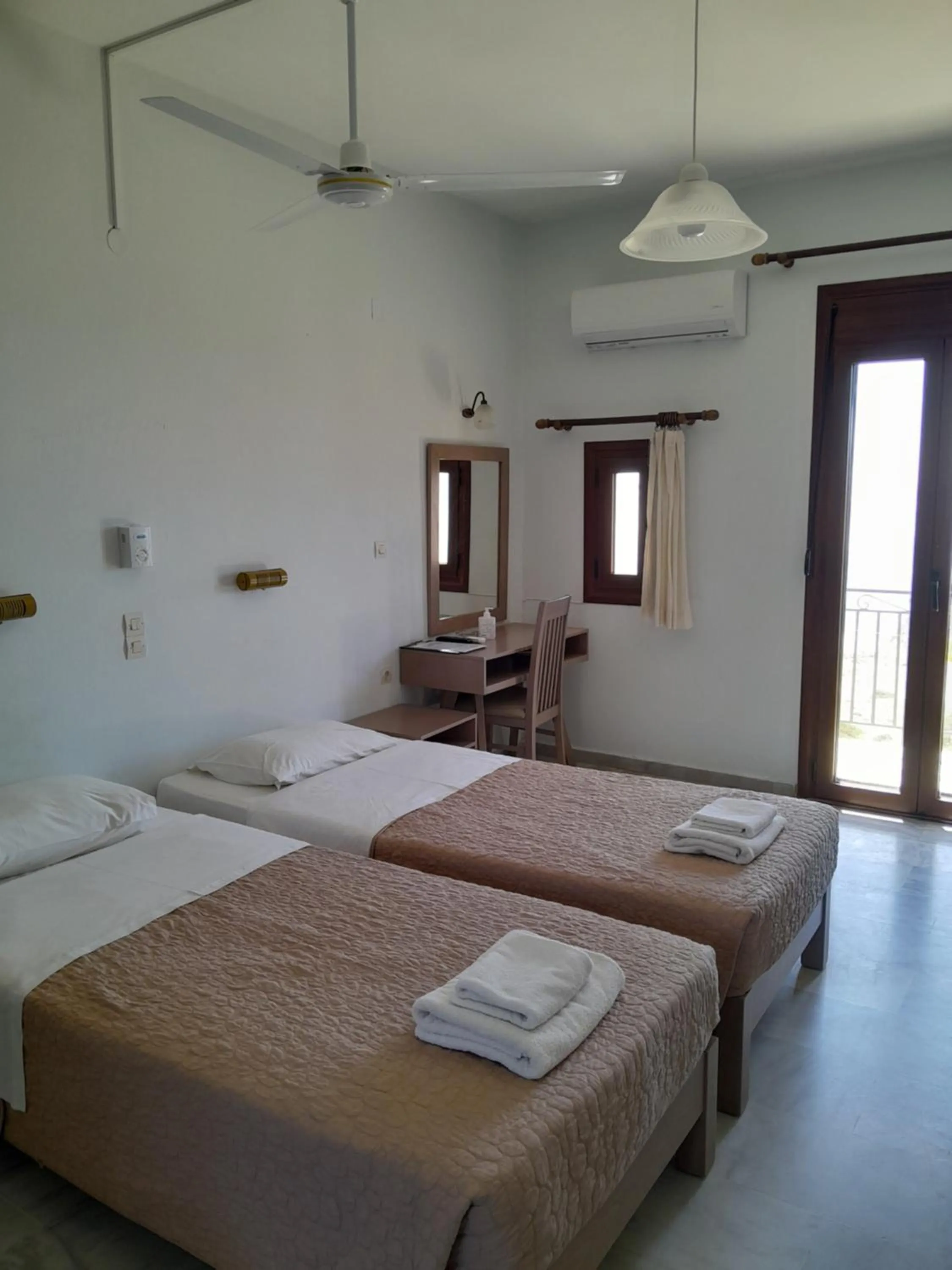 Bed in Kavos Melissa Studios