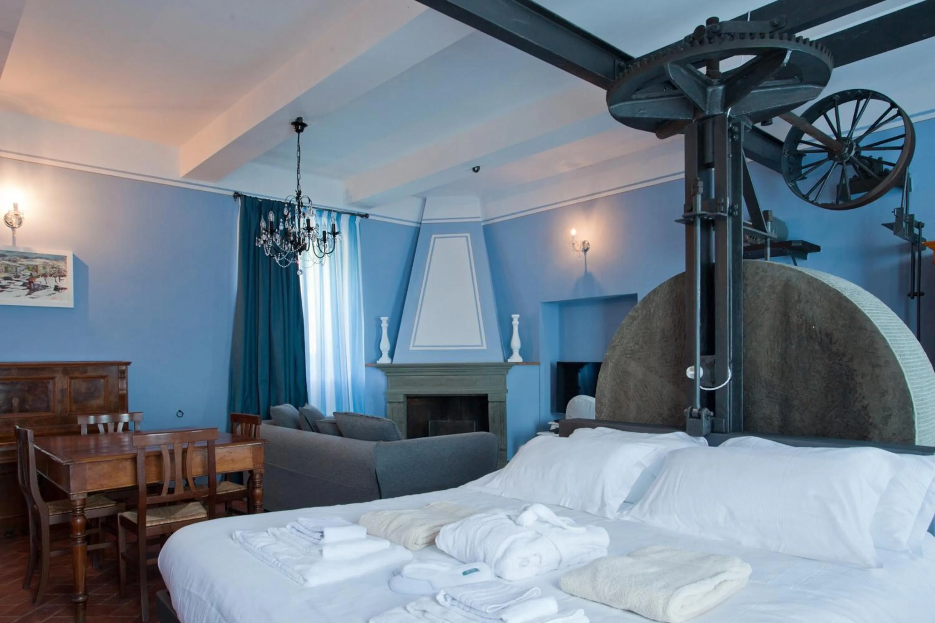 Photo of the whole room, Bed in Relais Villa Belvedere
