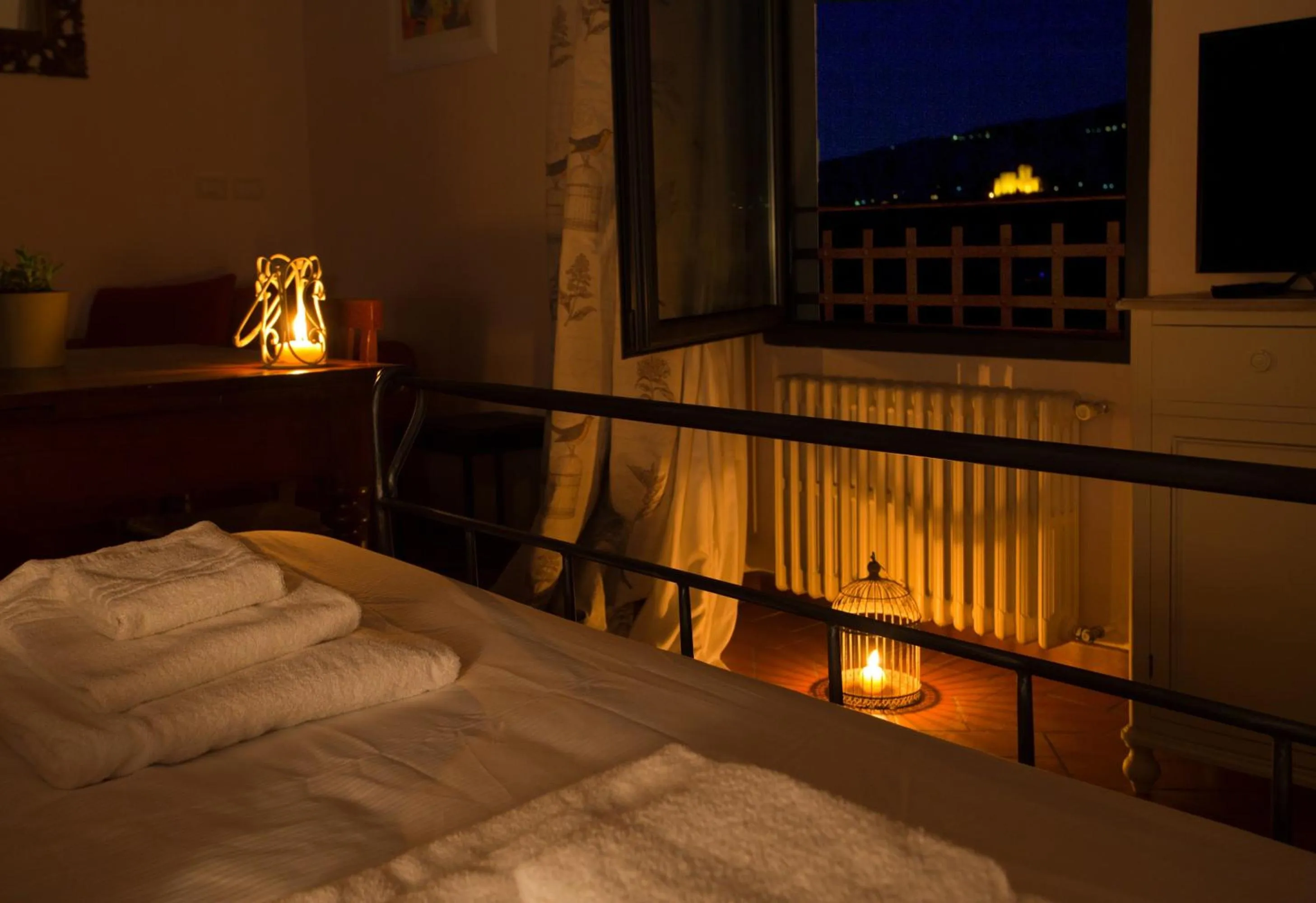 Photo of the whole room, Bed in Relais Villa Belvedere