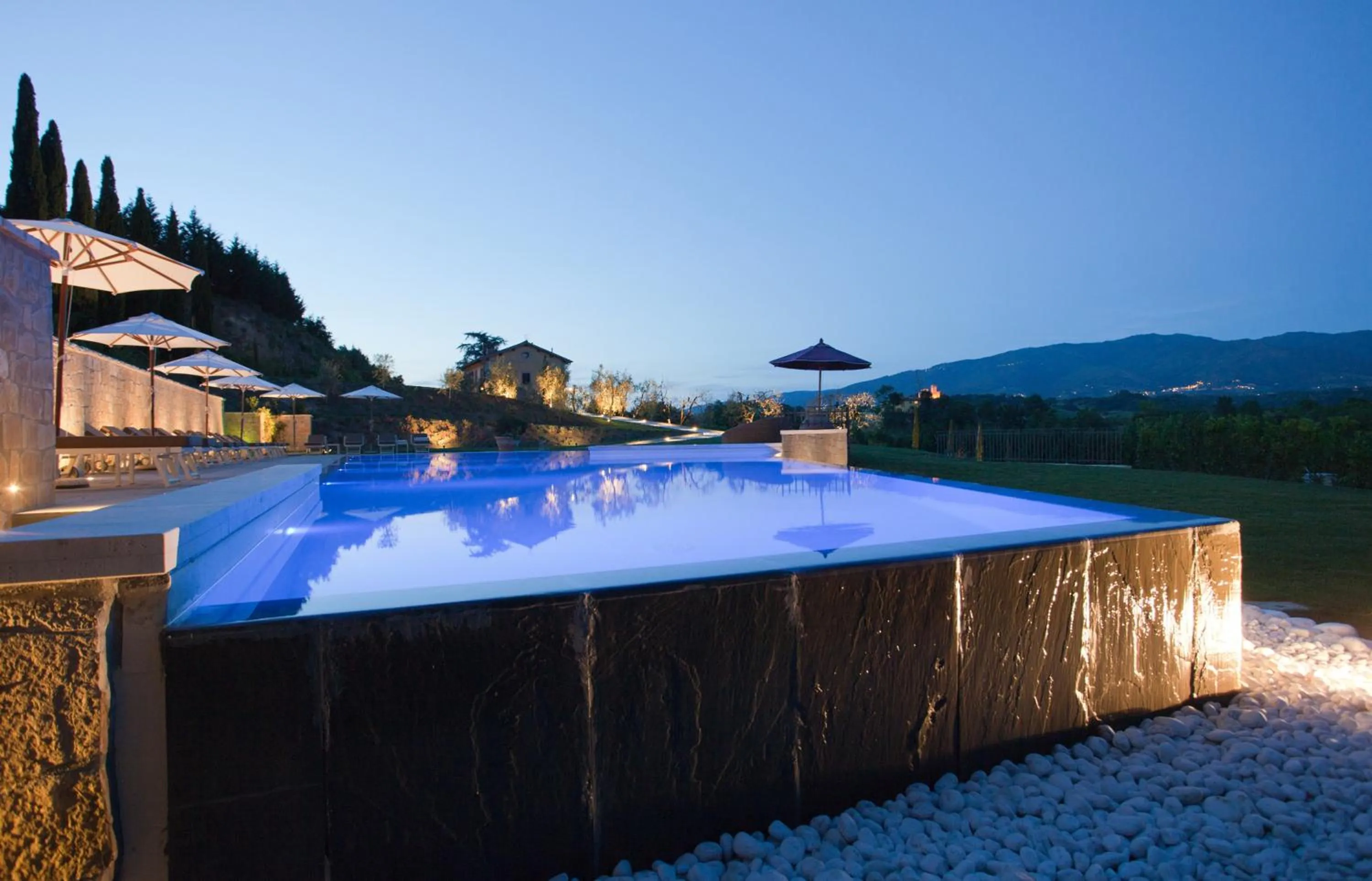 Swimming pool in Relais Villa Belvedere