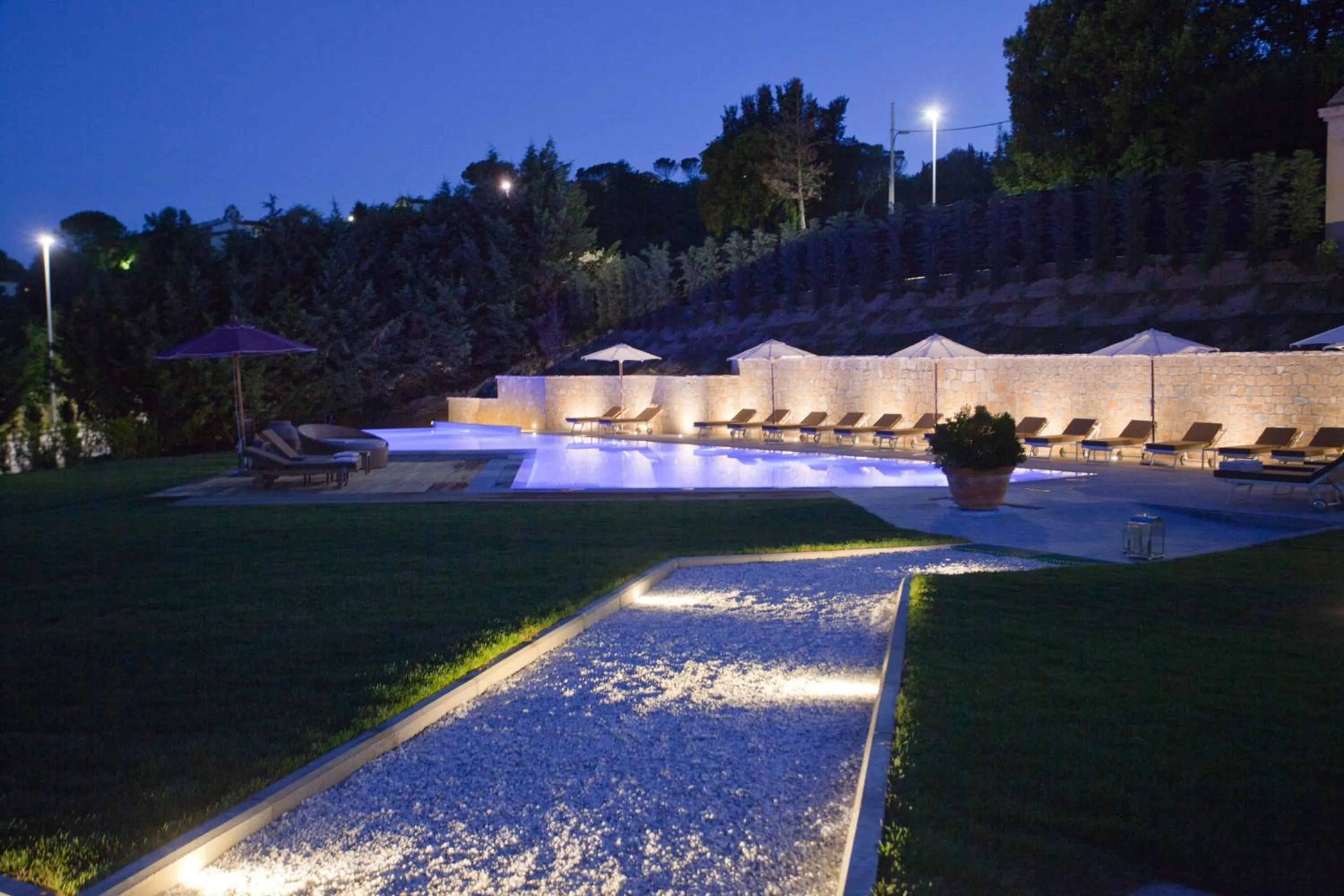 Swimming pool in Relais Villa Belvedere