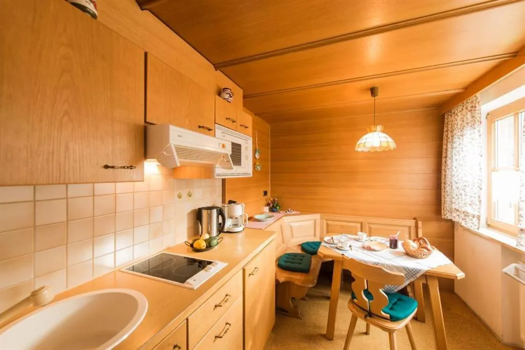 Kitchen or kitchenette in Landhaus Beßler